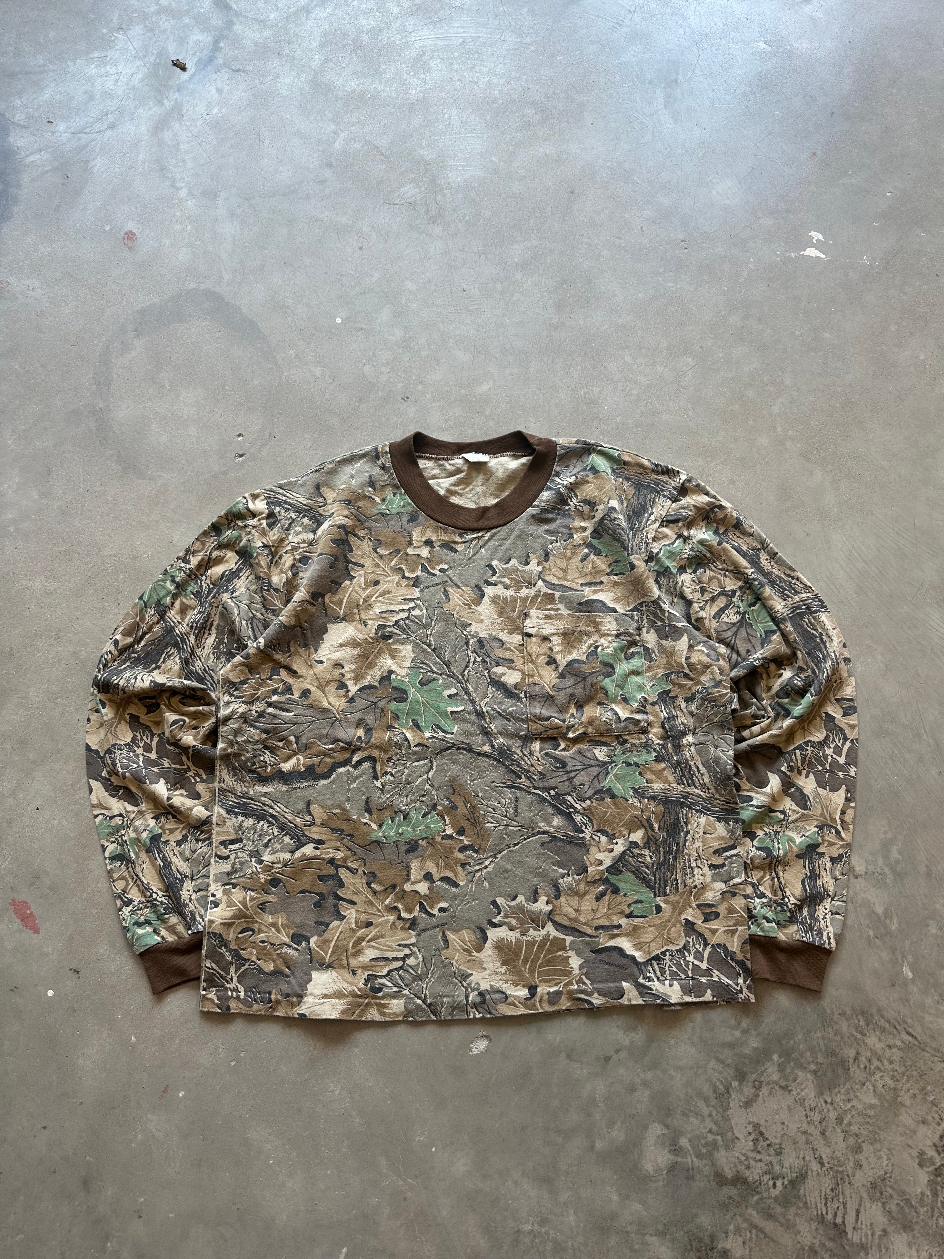 1990s Realtree Advantage Camo Longsleeve (M)