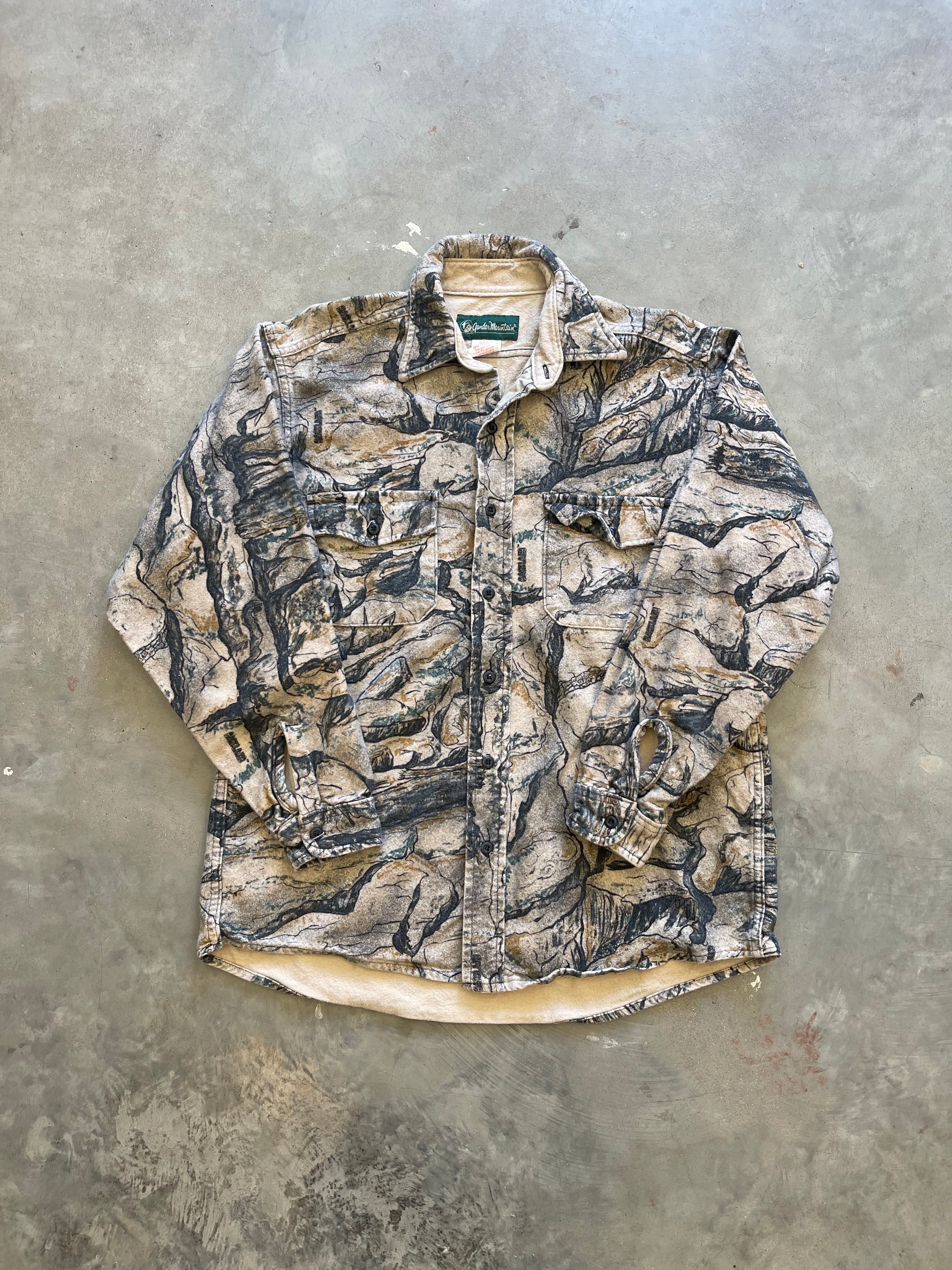 1990’s Gander Mountain Badlands Camo Chamois Shirt (L)