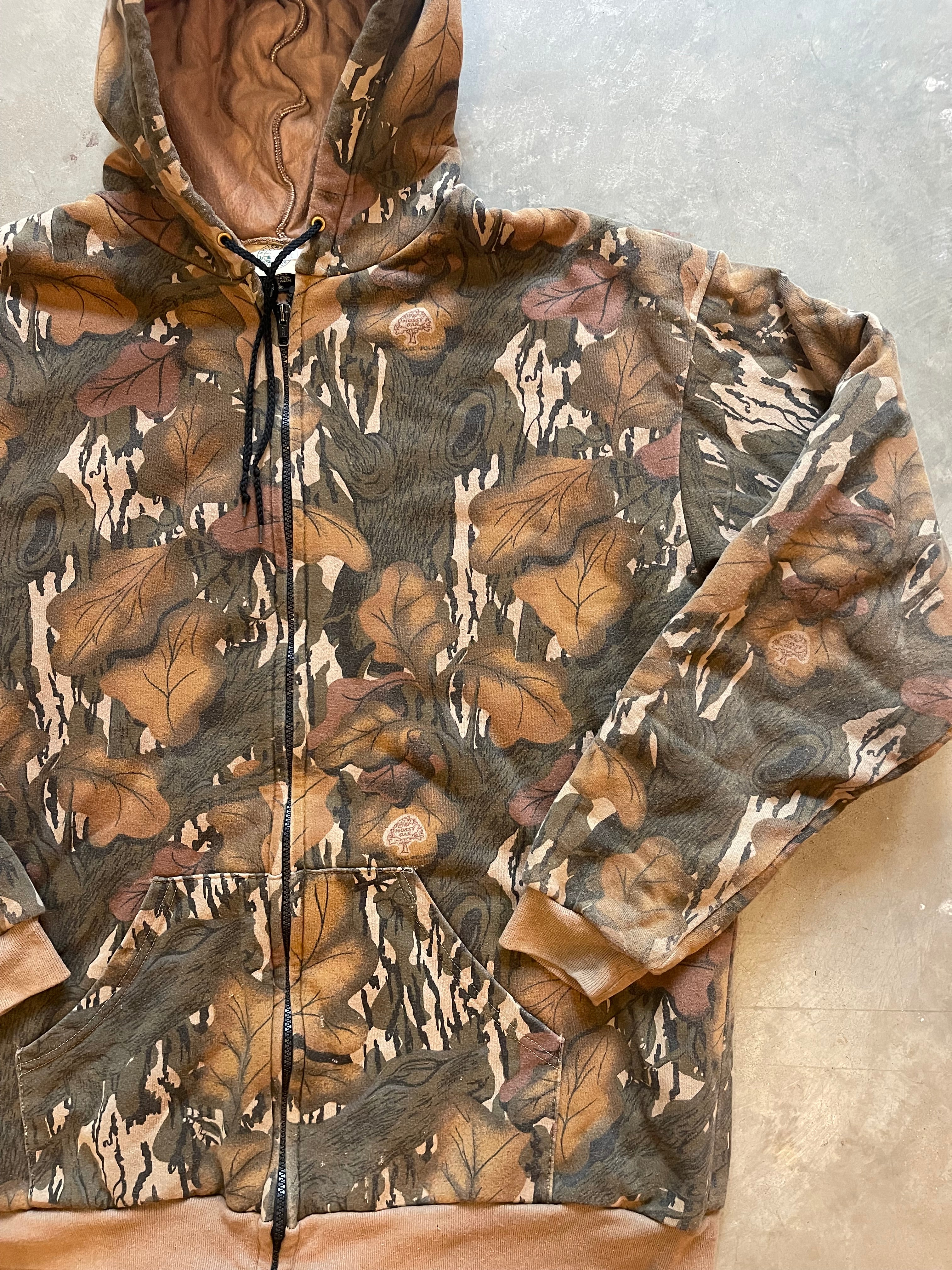 1990’s Mossy Oak Fall Foliage Camo Hoodie (2XL Tall)