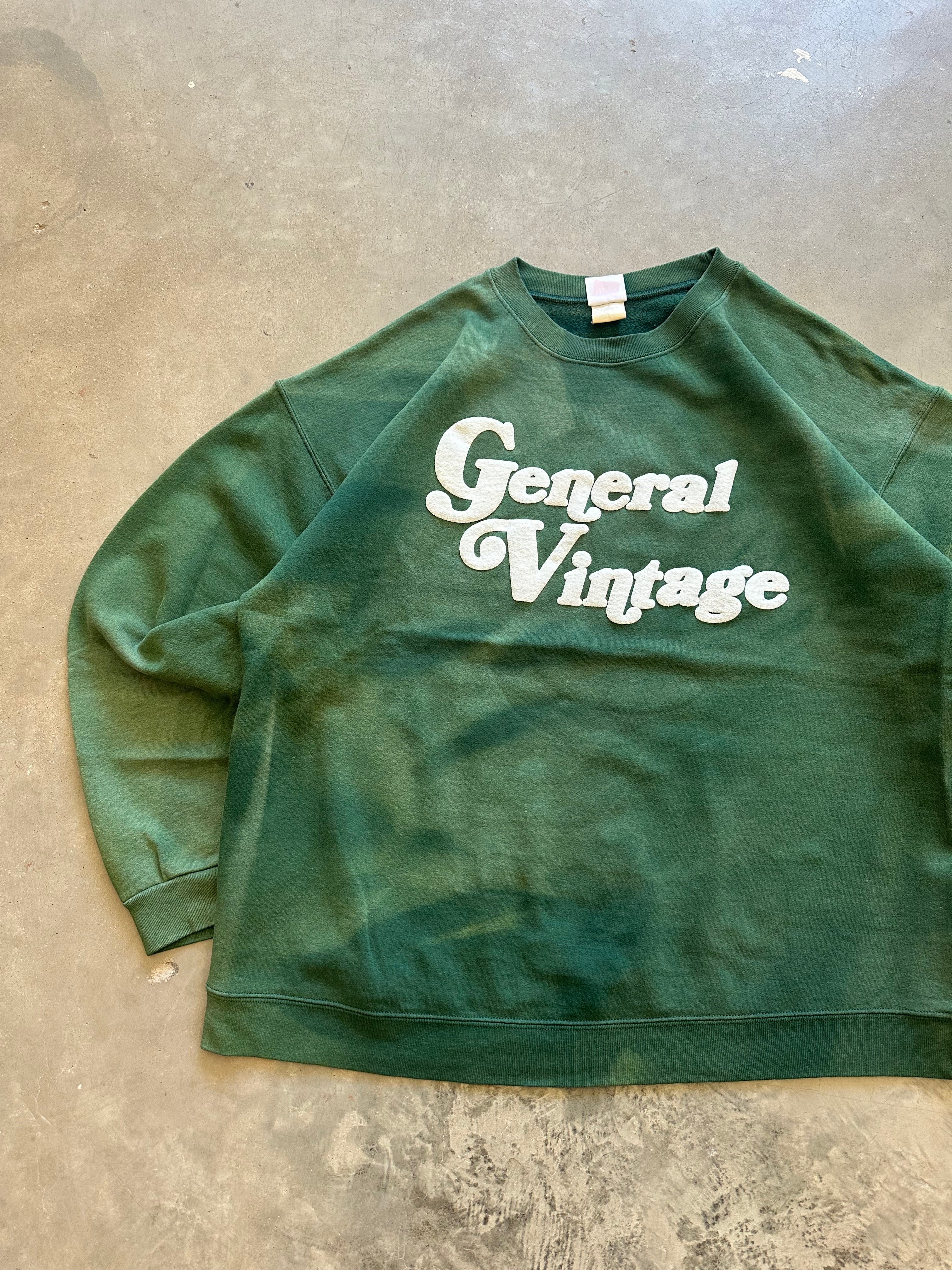 General Vintage Puff Print Crewneck (L)