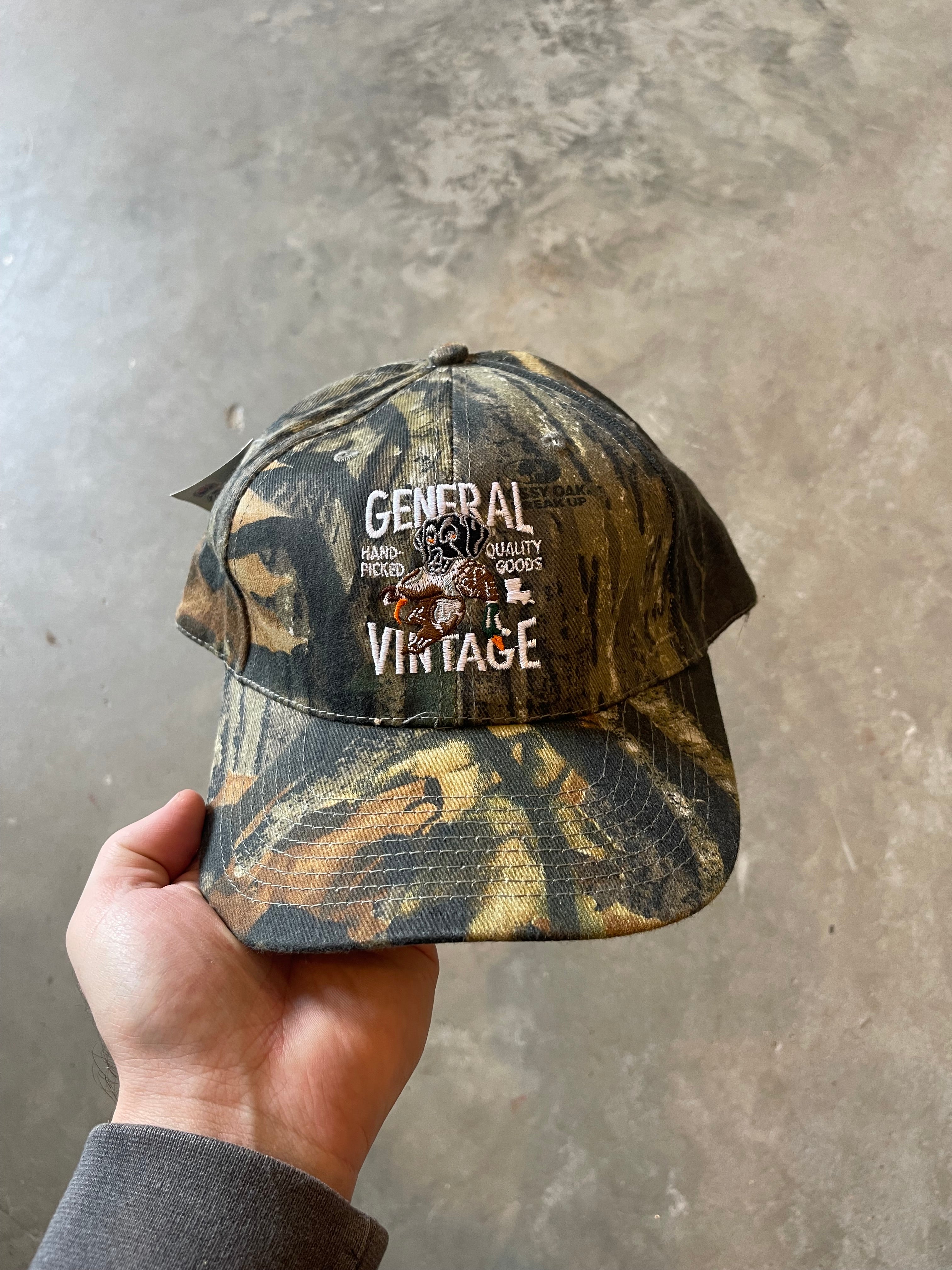 General Vintage Duck Dog Logo Camo Hat