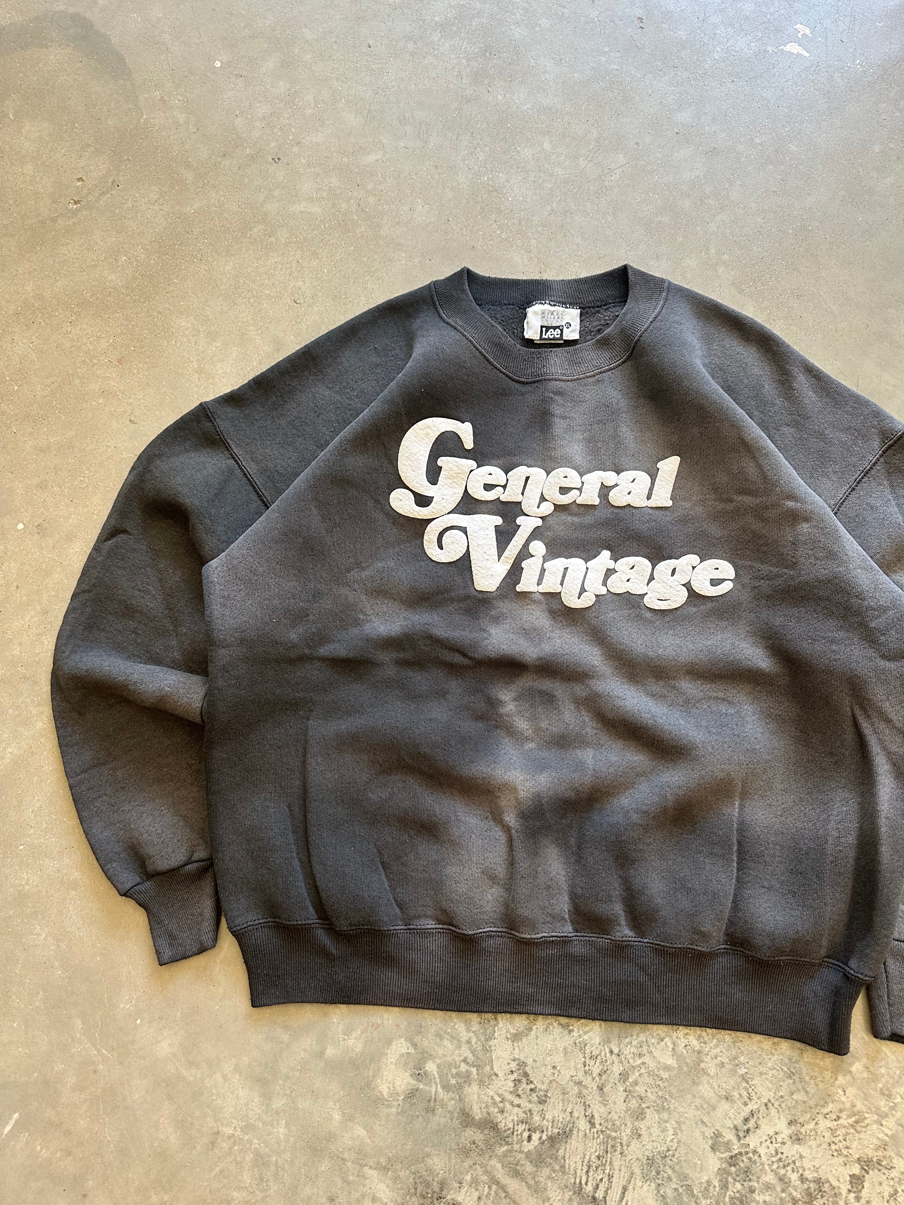 General Vintage Puff Print Crewneck (XL)