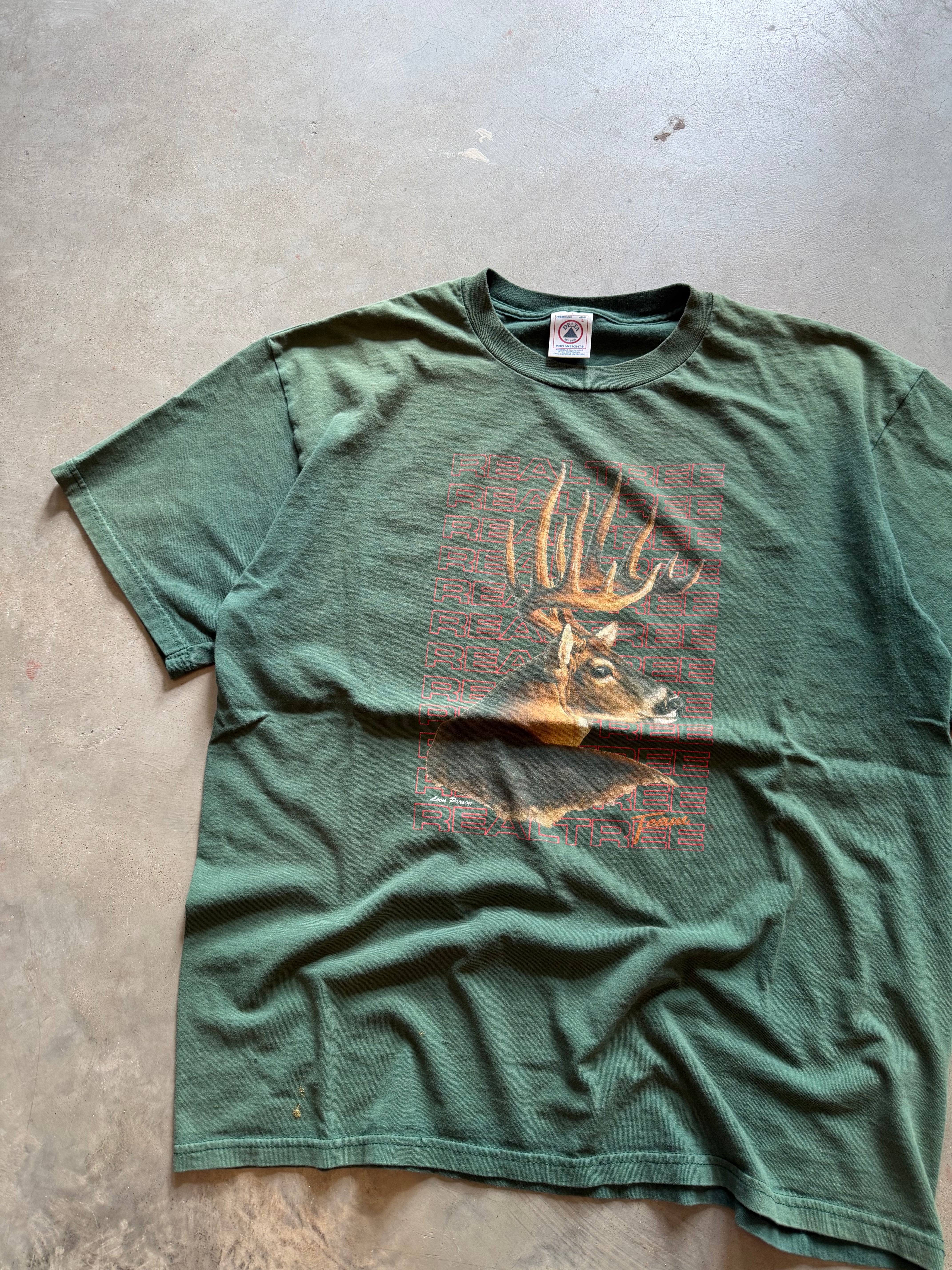 Vintage Realtree Deer T-Shirt (L)