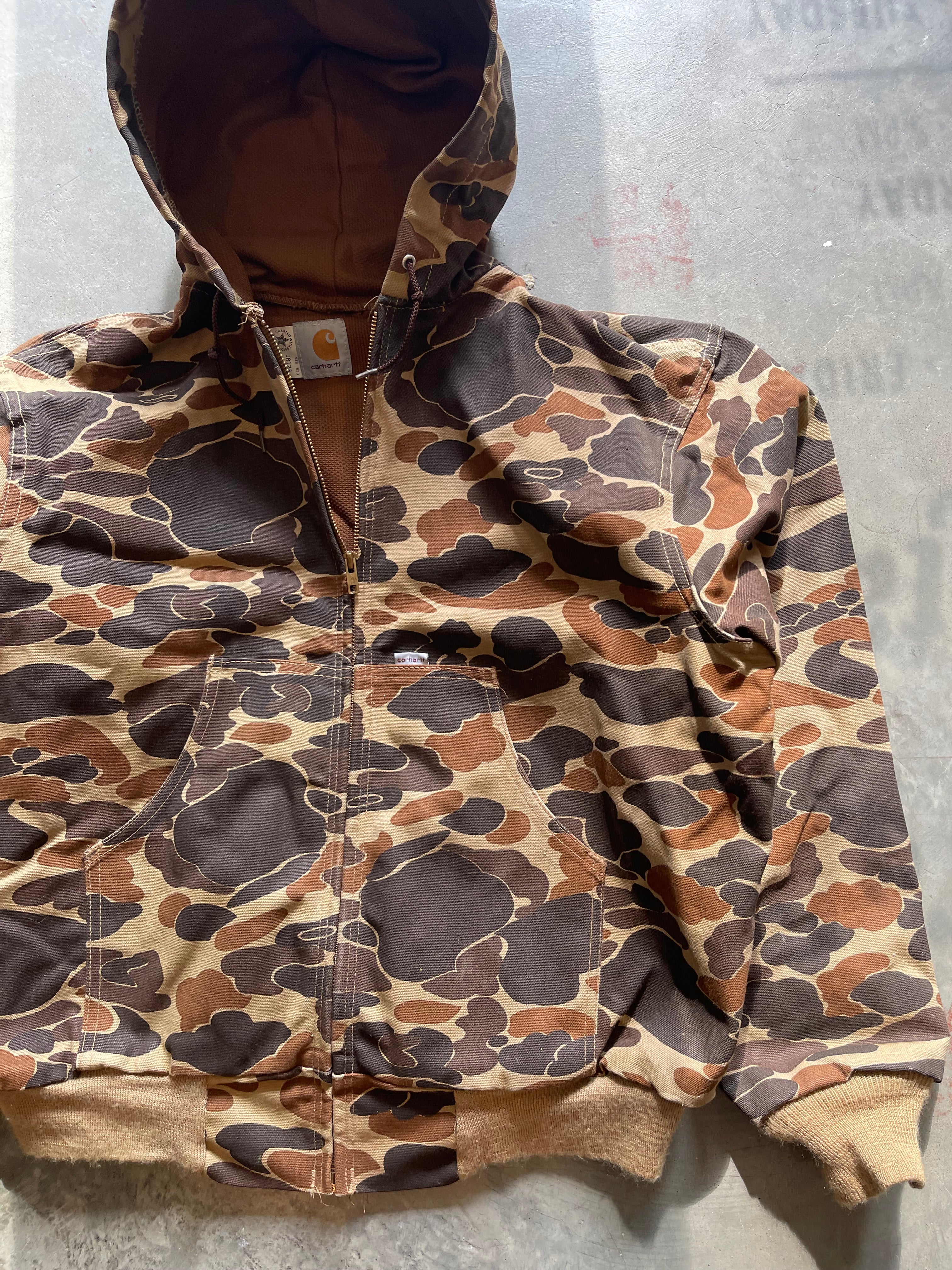 1980’s Carhartt Camo Hooded Jacket (L)