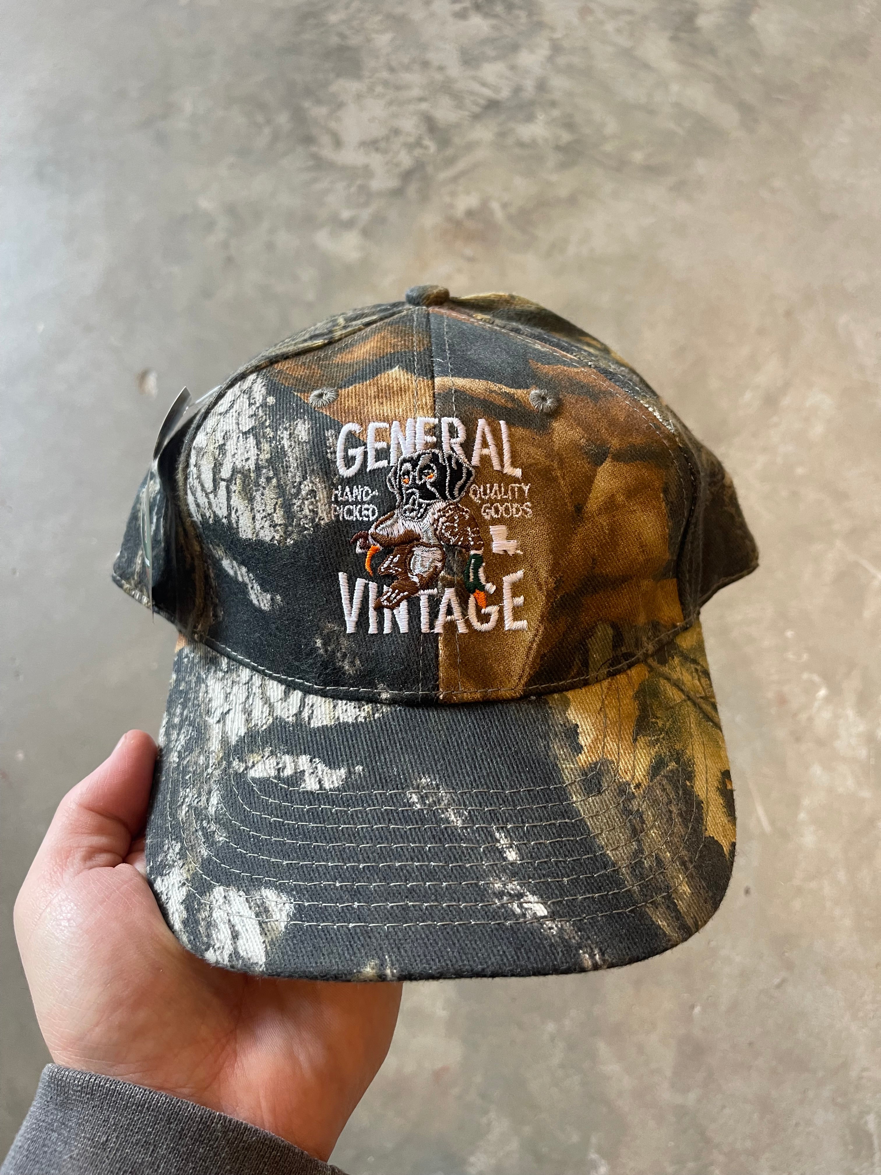 General Vintage Duck Dog Logo Camo Hat