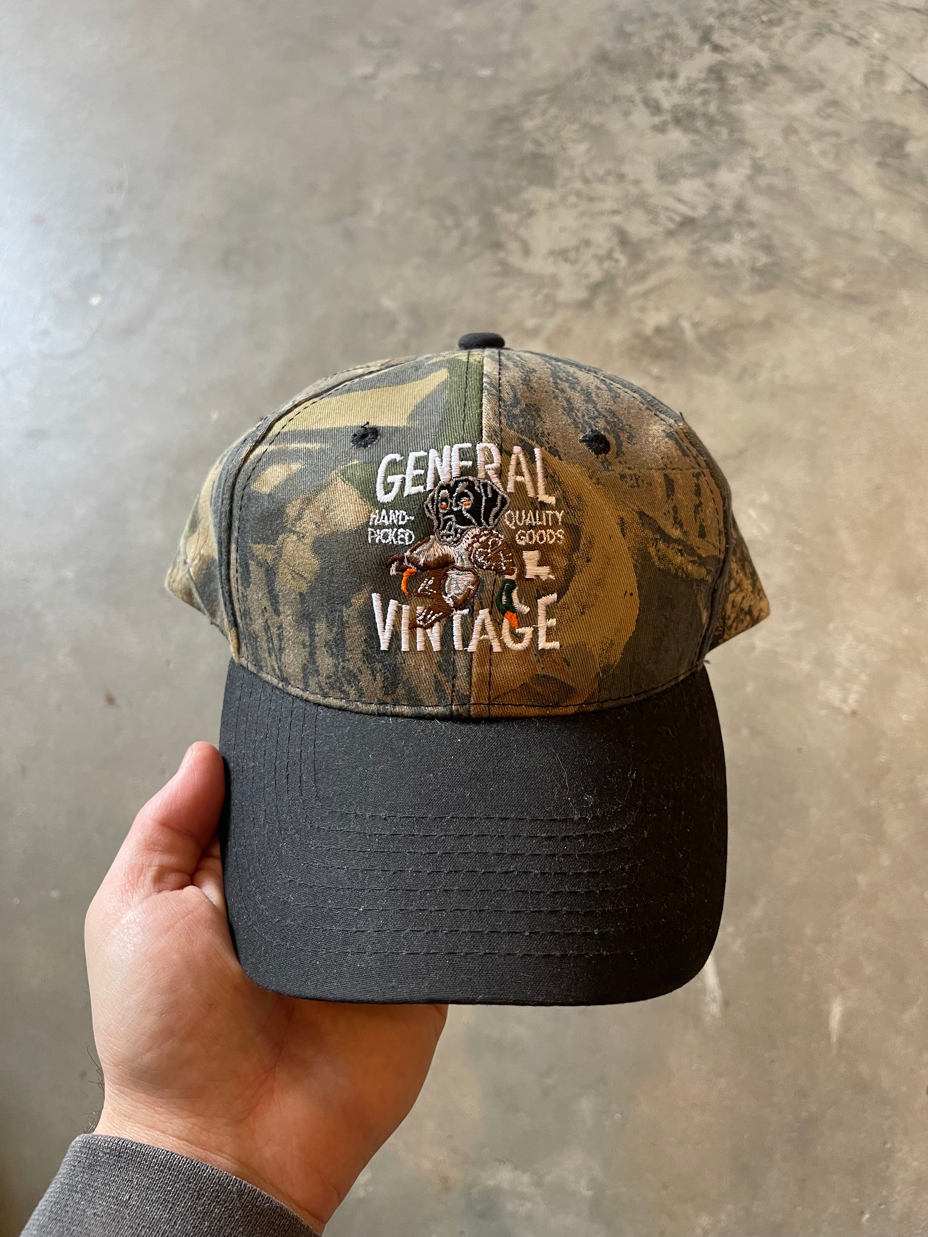 General Vintage Duck Dog Logo Camo Hat