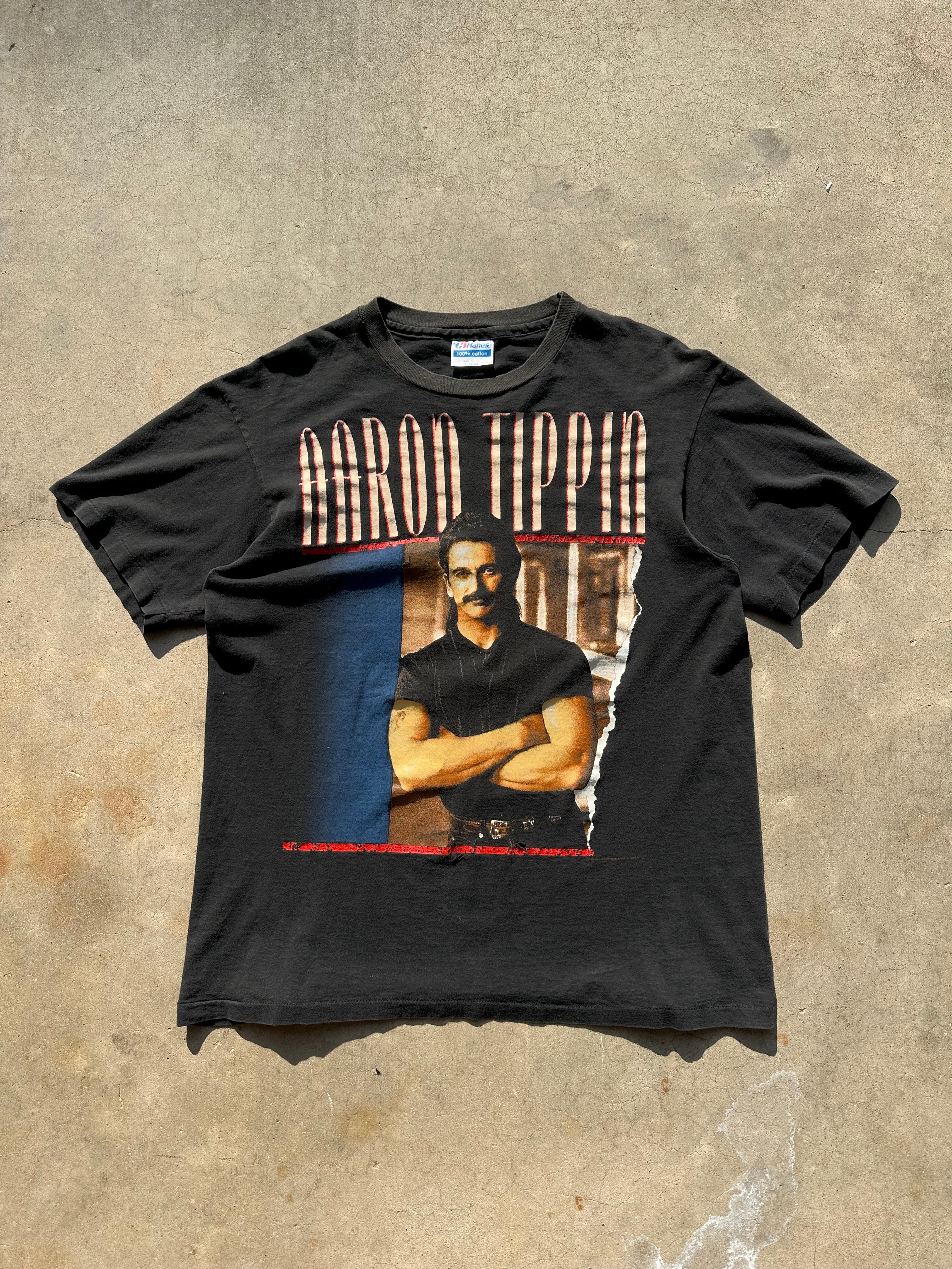 1990s Faded Aaron Tippin Read Between the Lines T-Shirt (M)