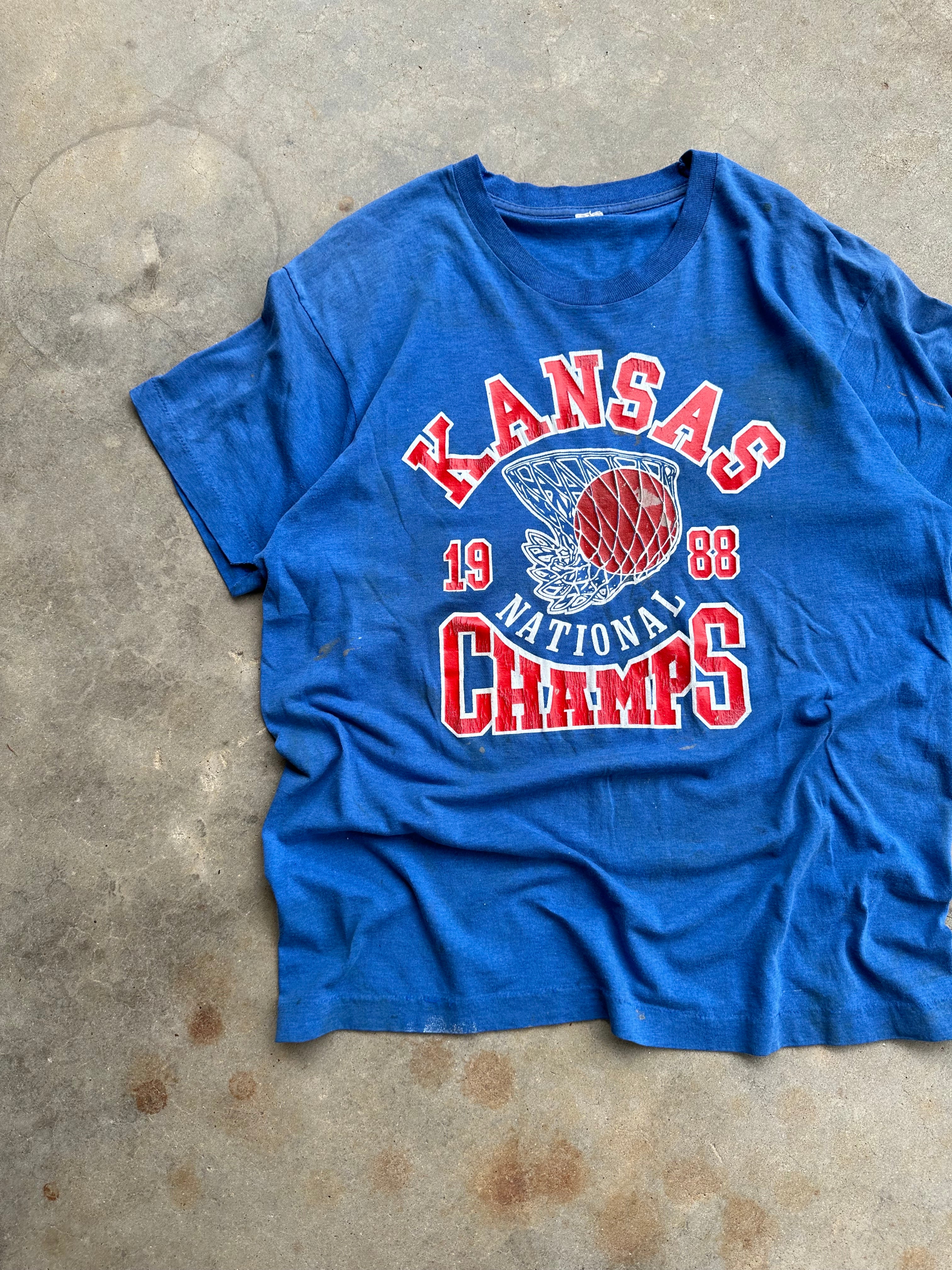 1988 Distressed/Worn Kansas National Champions T-Shirt (L)