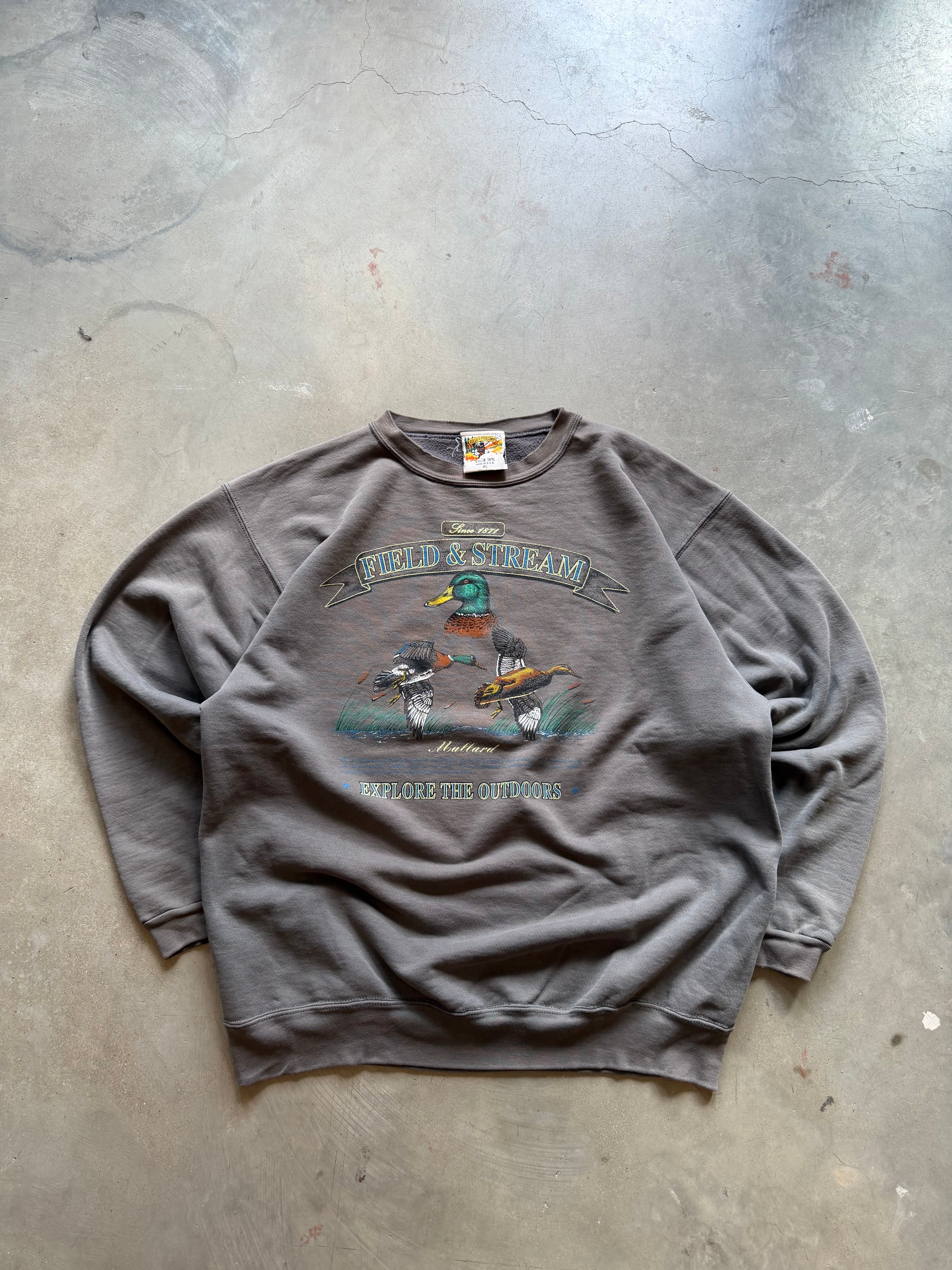 Vintage Field and Stream Duck Crewneck (XL)
