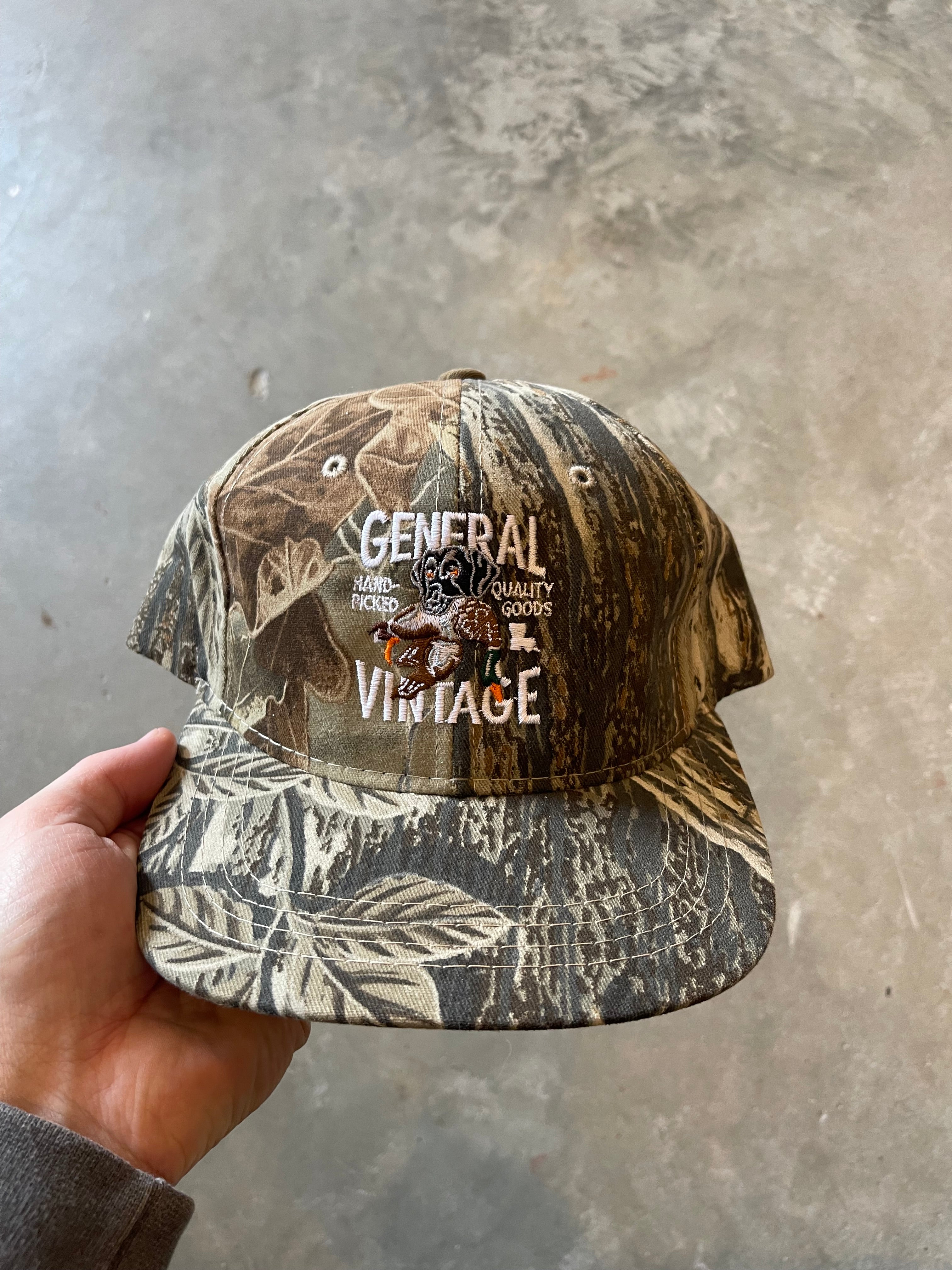 General Vintage Duck Dog Logo Camo Hat