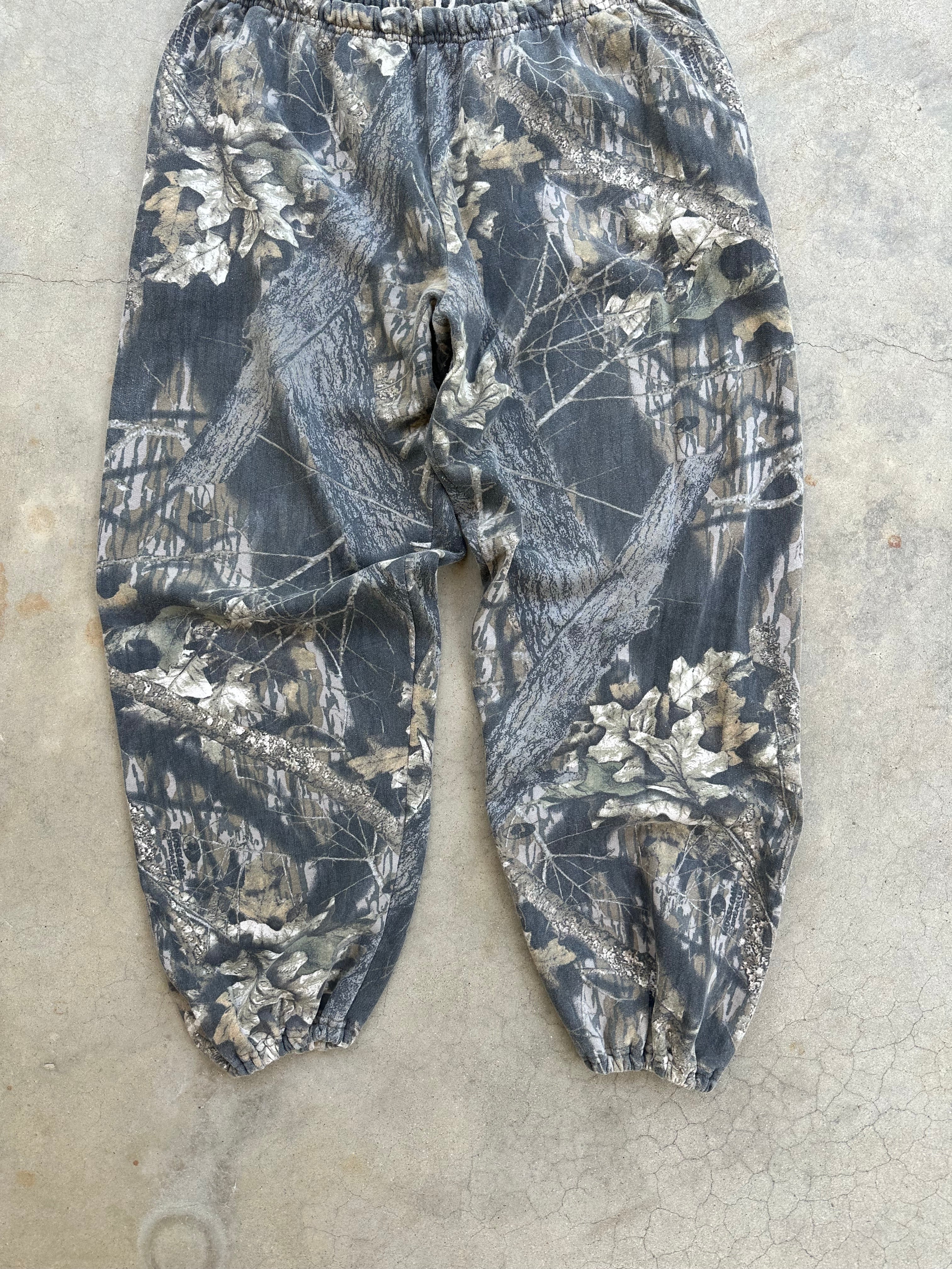 Vintage MossyOak Breakup Camo Sweat Pants (38x30)
