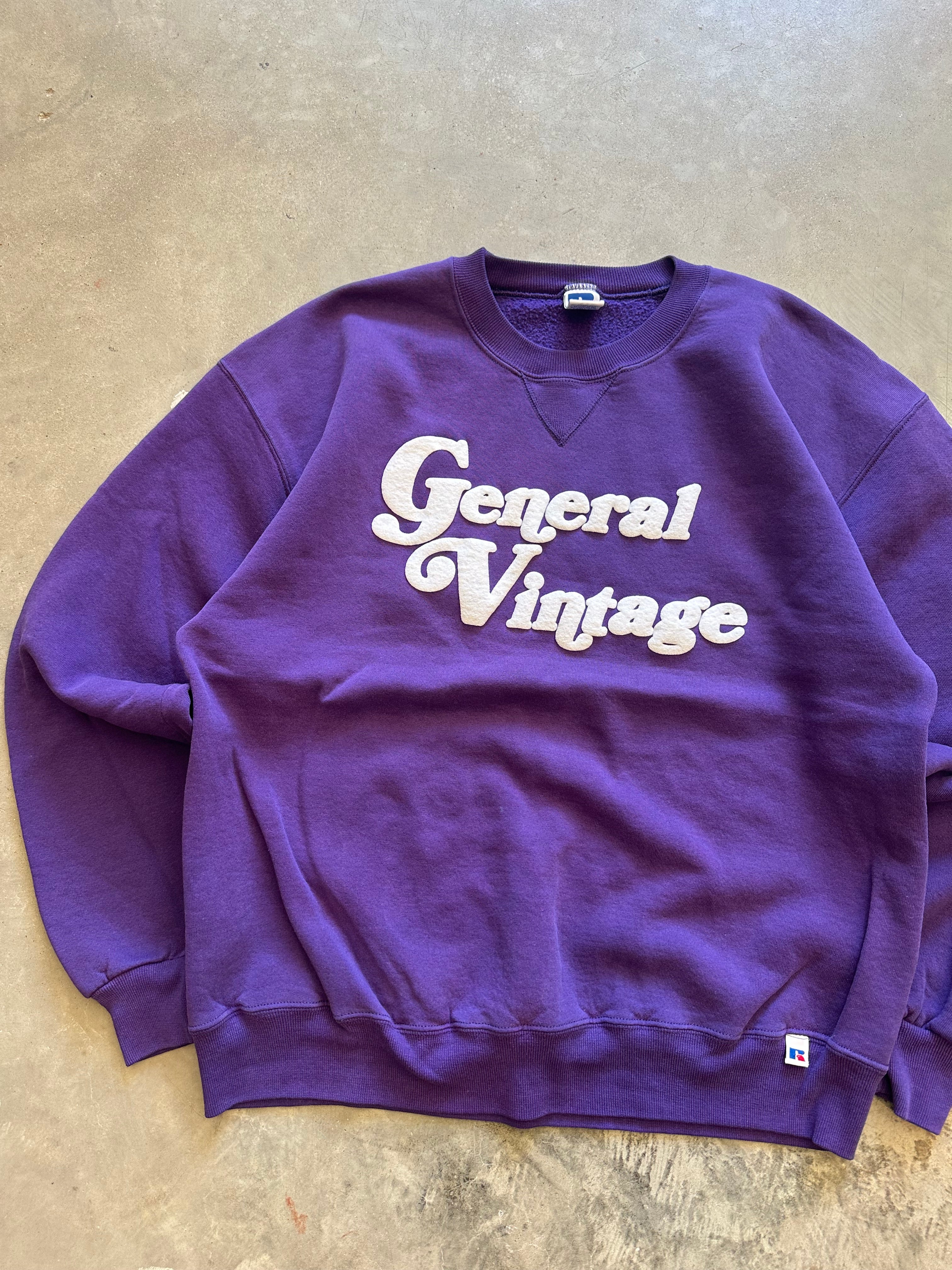 General Vintage Puff Print Crewneck (M)