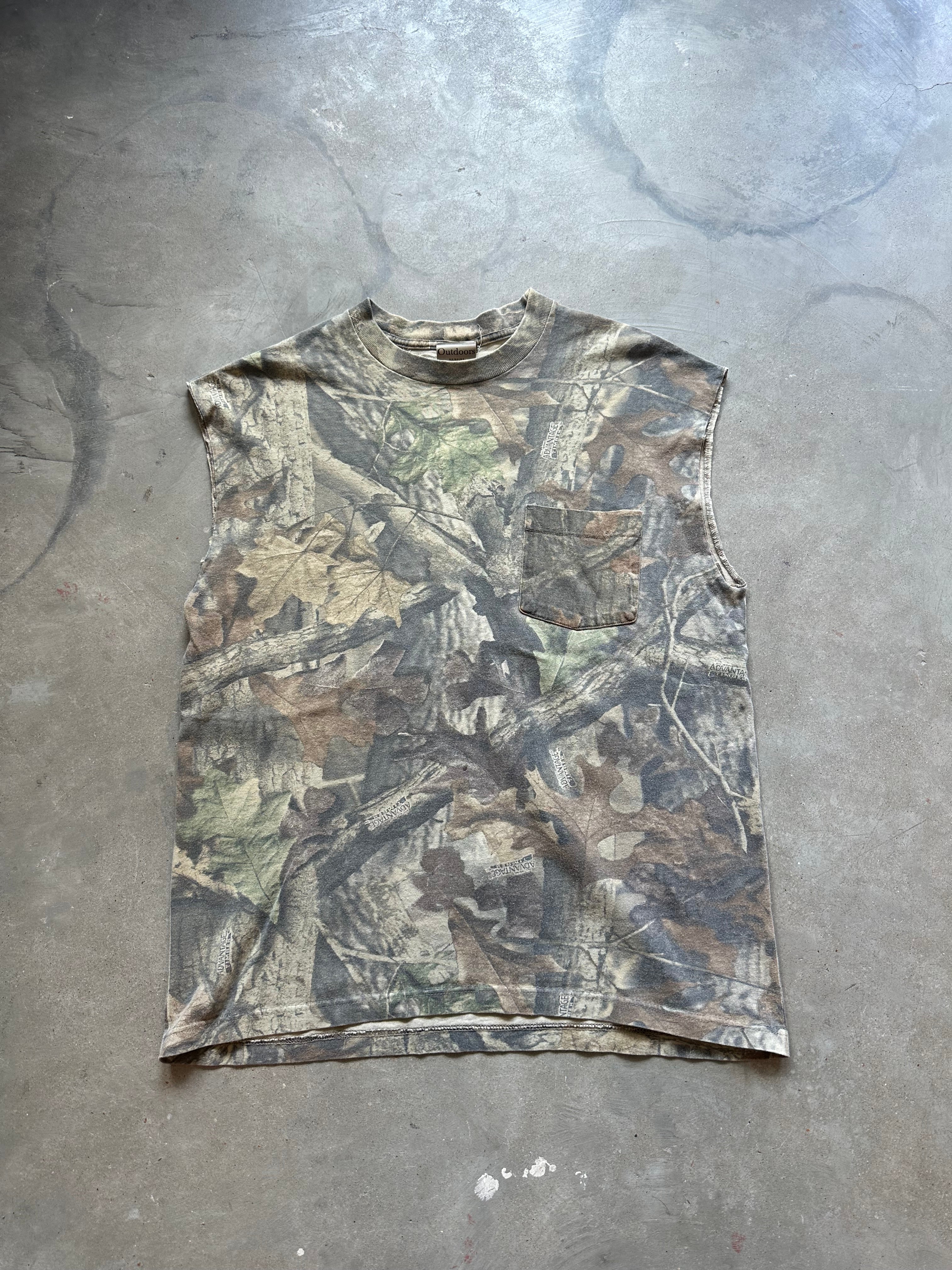 General Vintage Camo Cut Off T-Shirt (M)