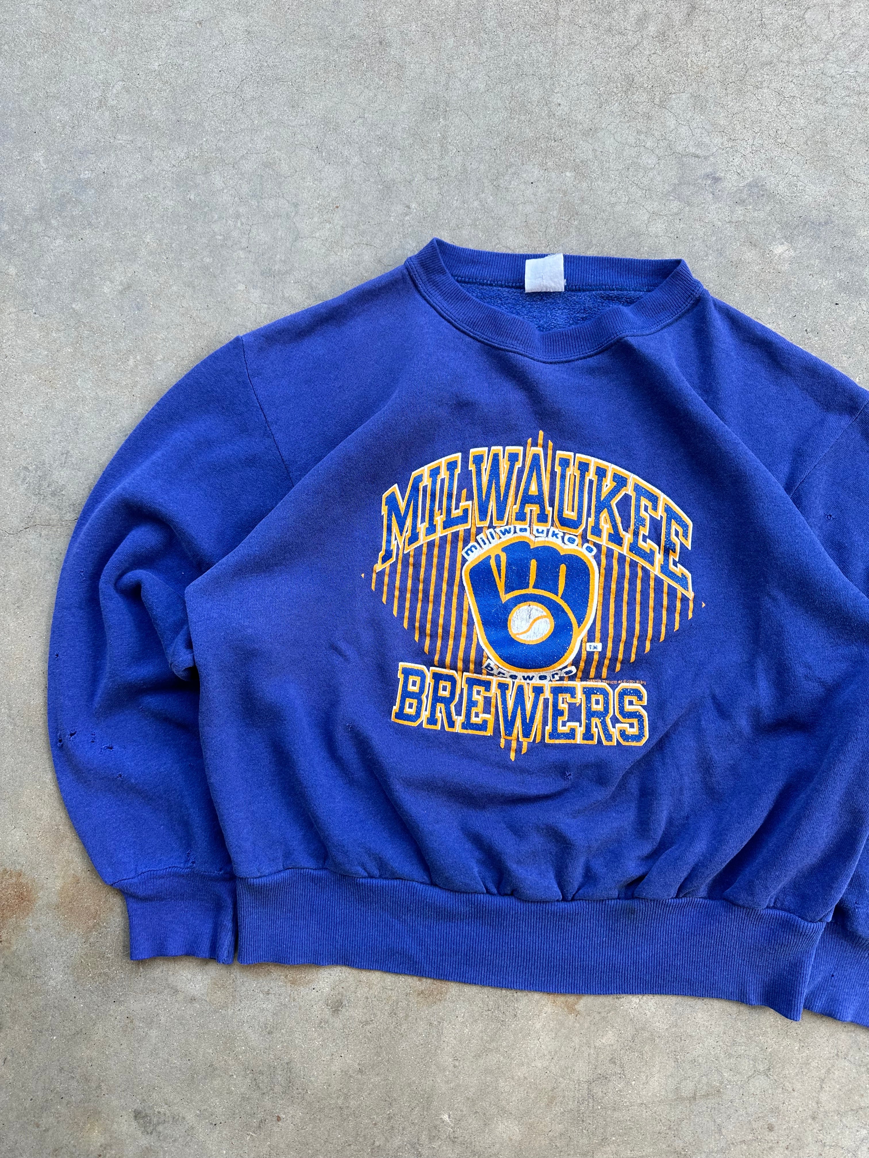 1989 distressed Milwaukee brewers Crewneck (L)