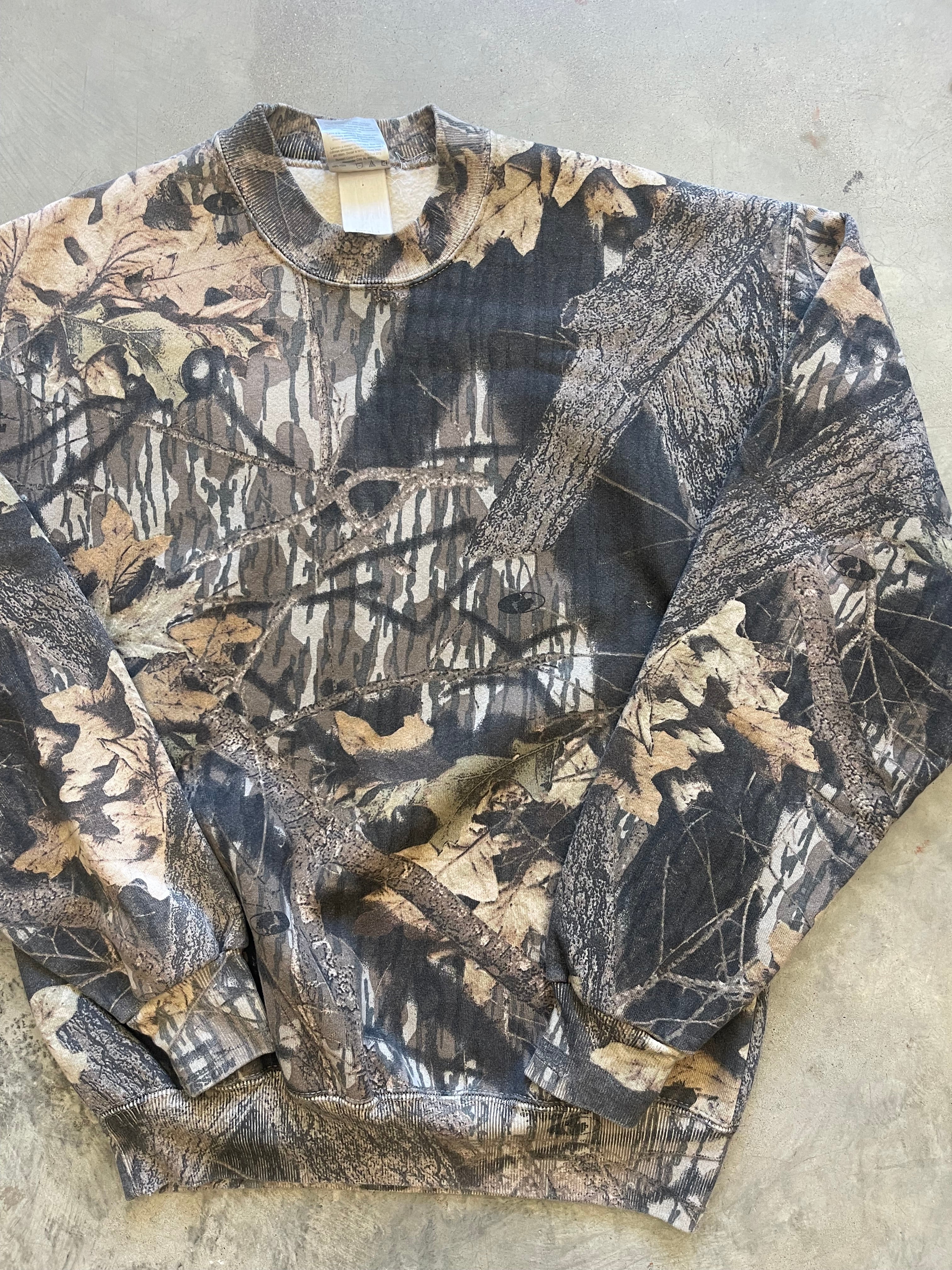 Vintage Mossy Oak Camo Crewneck (M)