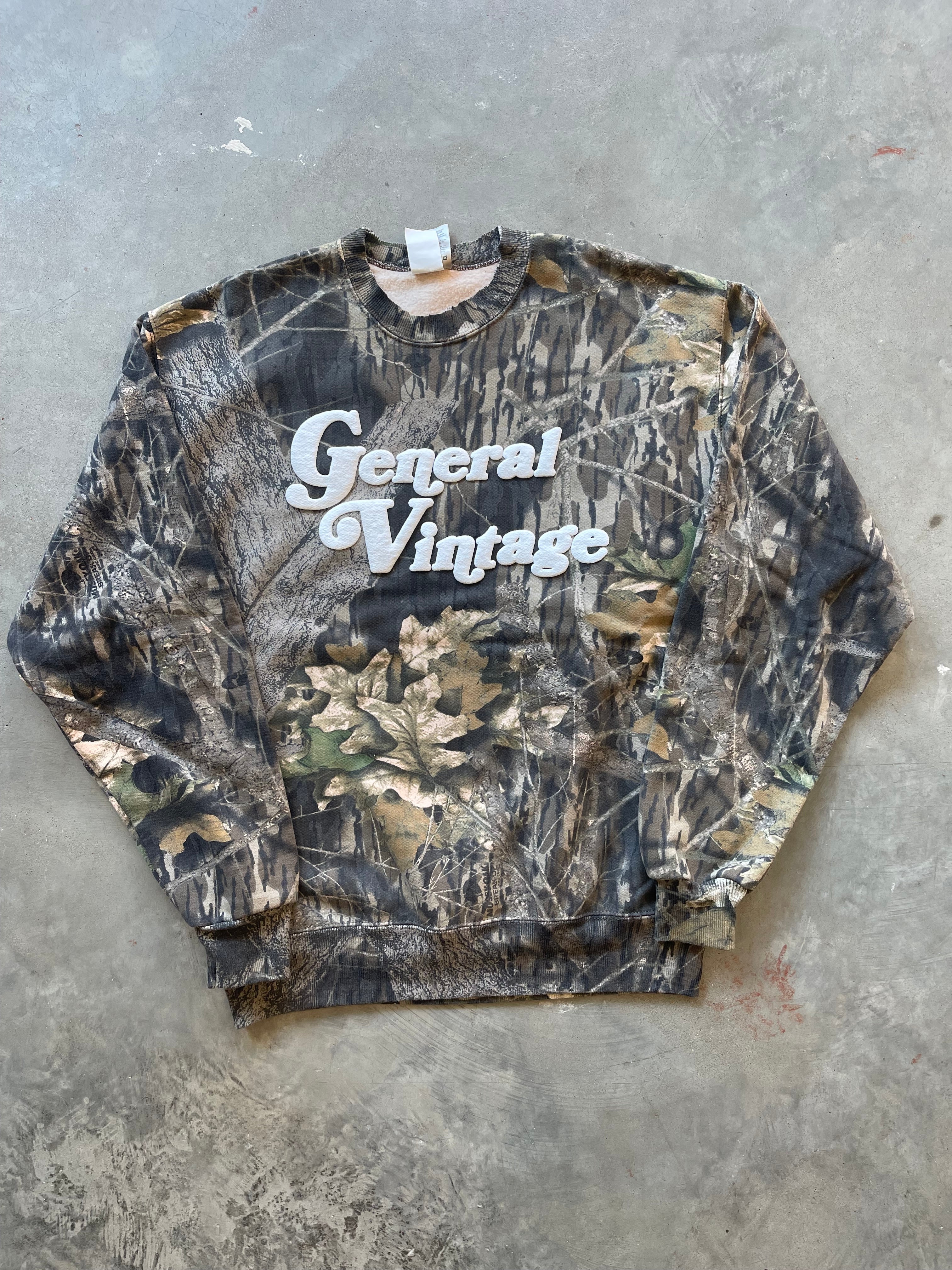 General Vintage Camo Puff Print Crewneck (M)