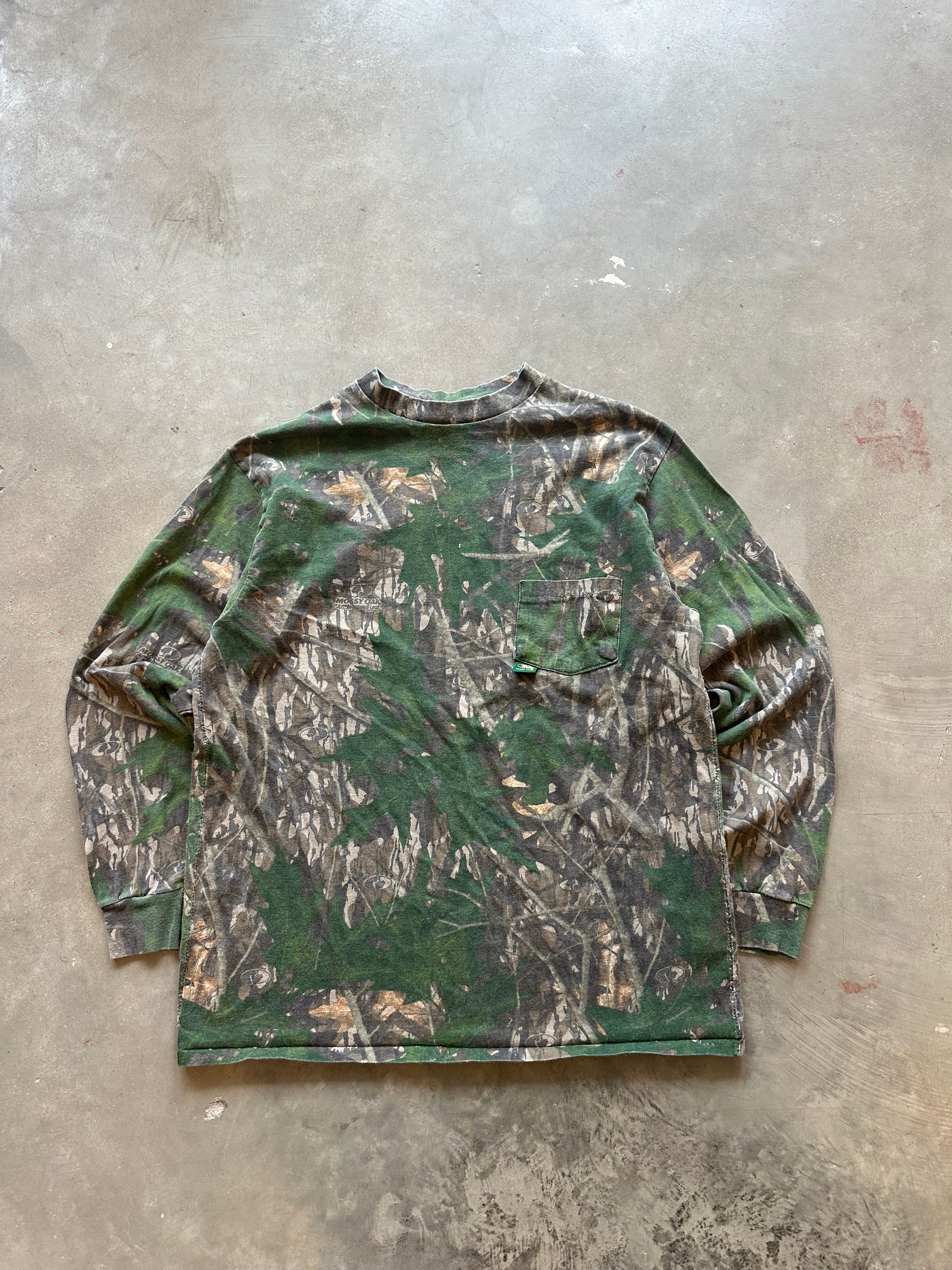 Vintage Mossy Oak Camo Long Sleeve Shirt (M)