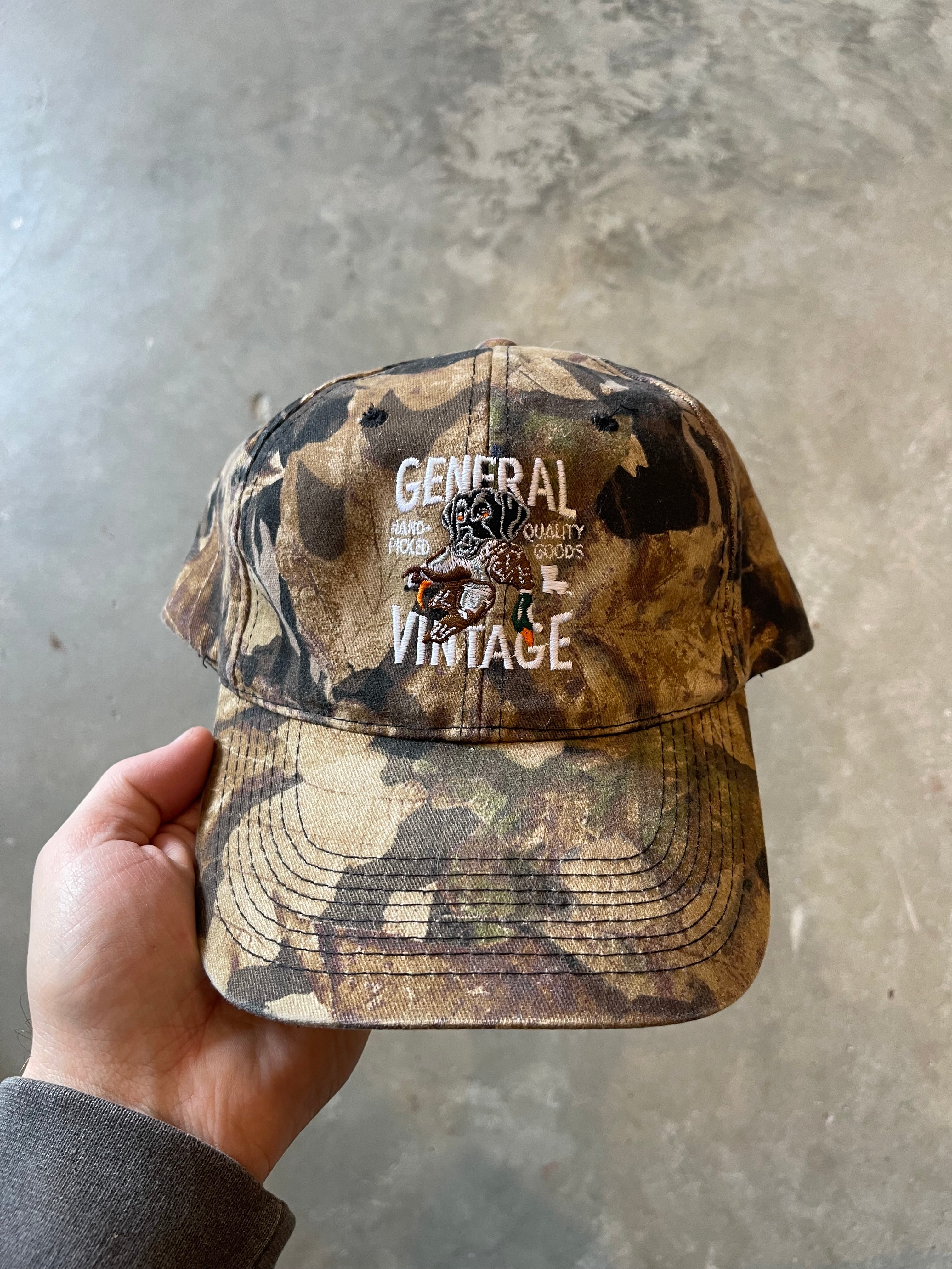 General Vintage Duck Dog Logo Camo Hat
