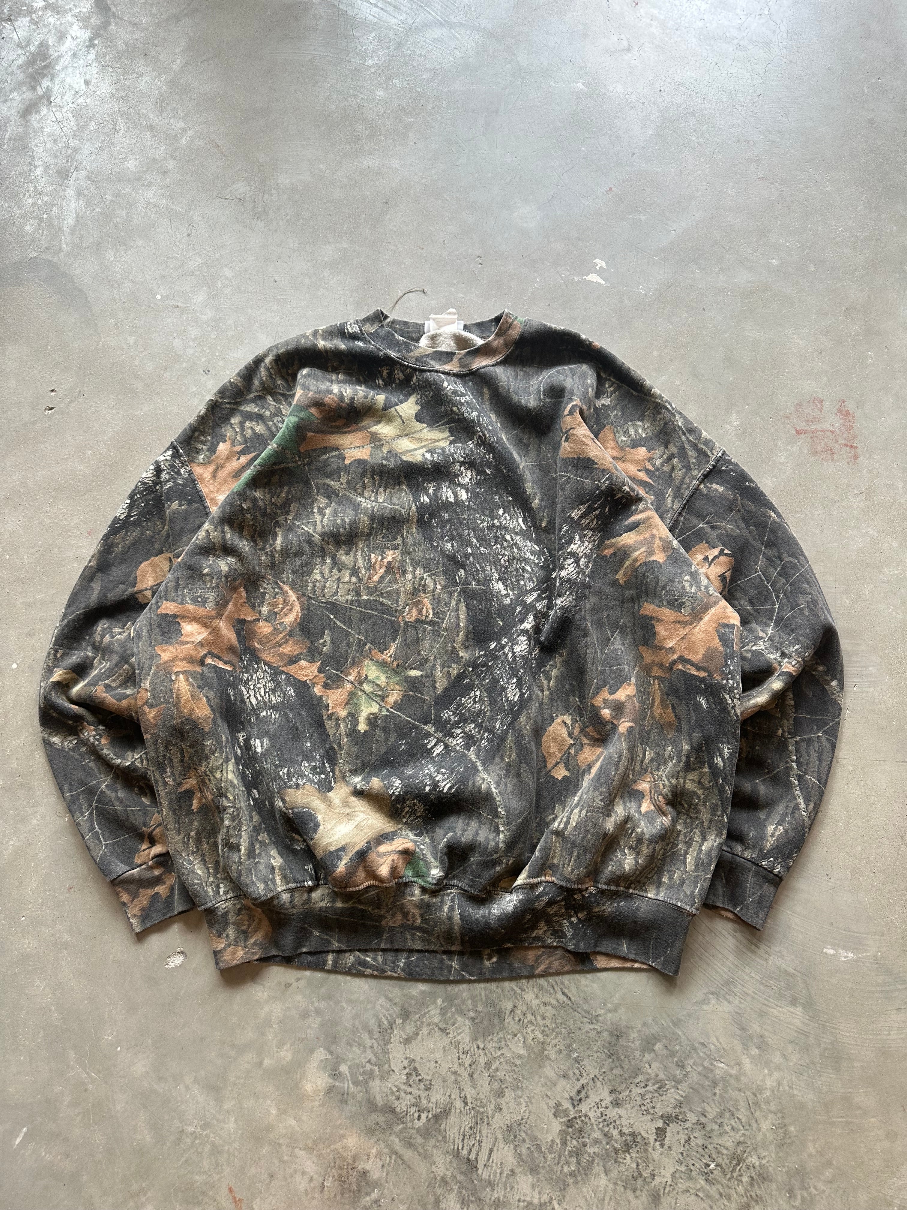 Vintage Mossy Oak Camo Crewneck (4XL)