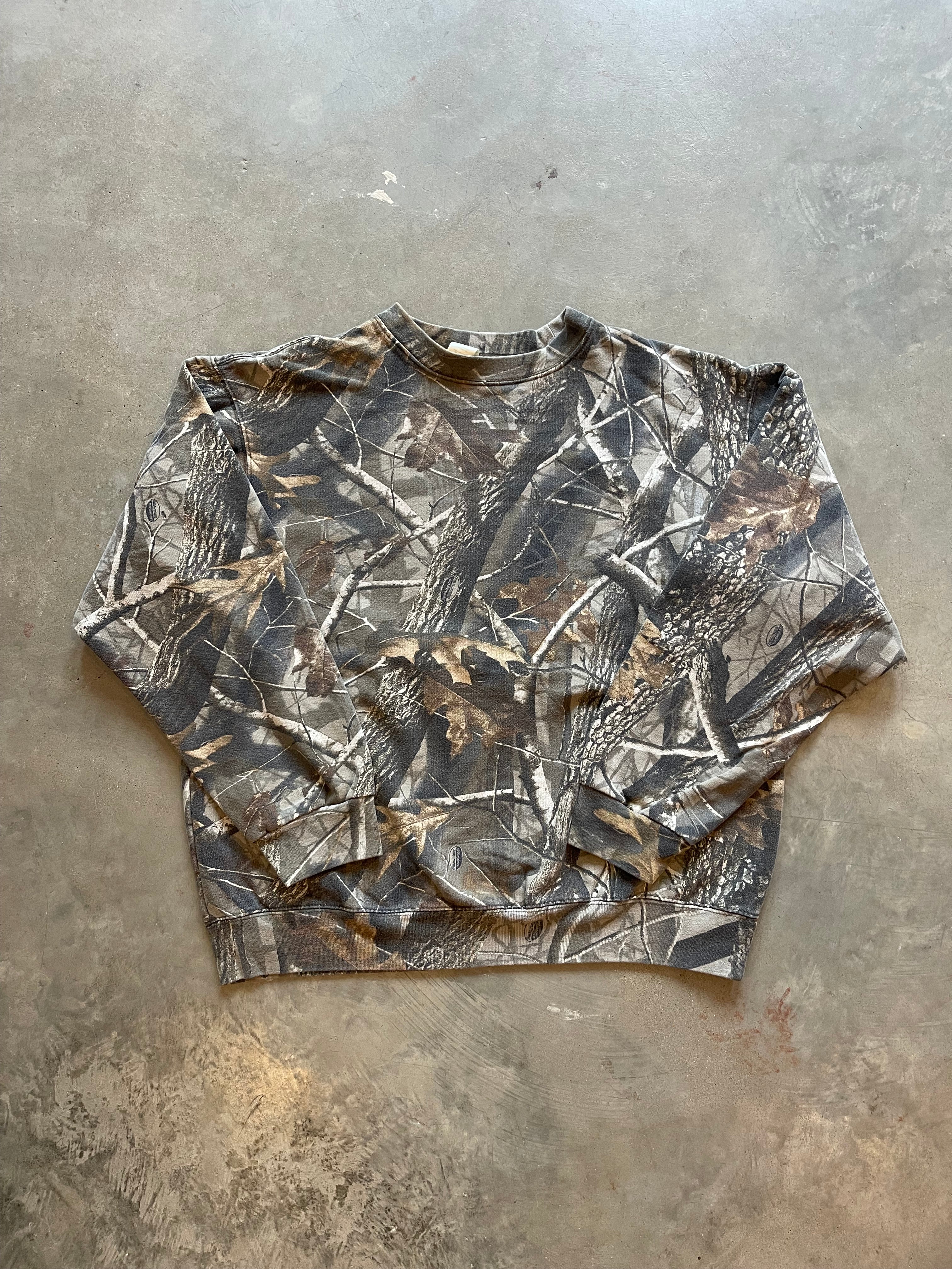 Vintage Realtree Camo Cotton Crewneck (L)