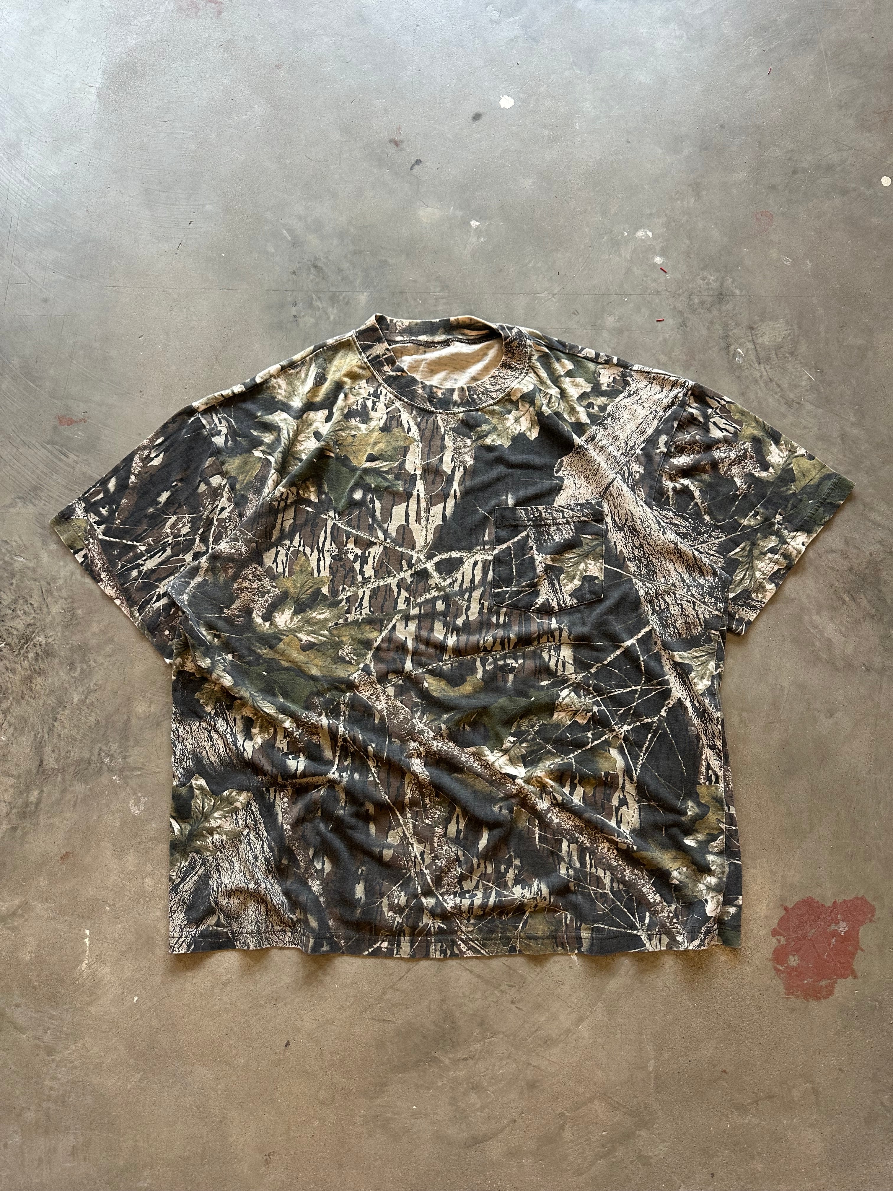 1990s Faded Mossy Oak Break Up Camo T-Shirt (XL)