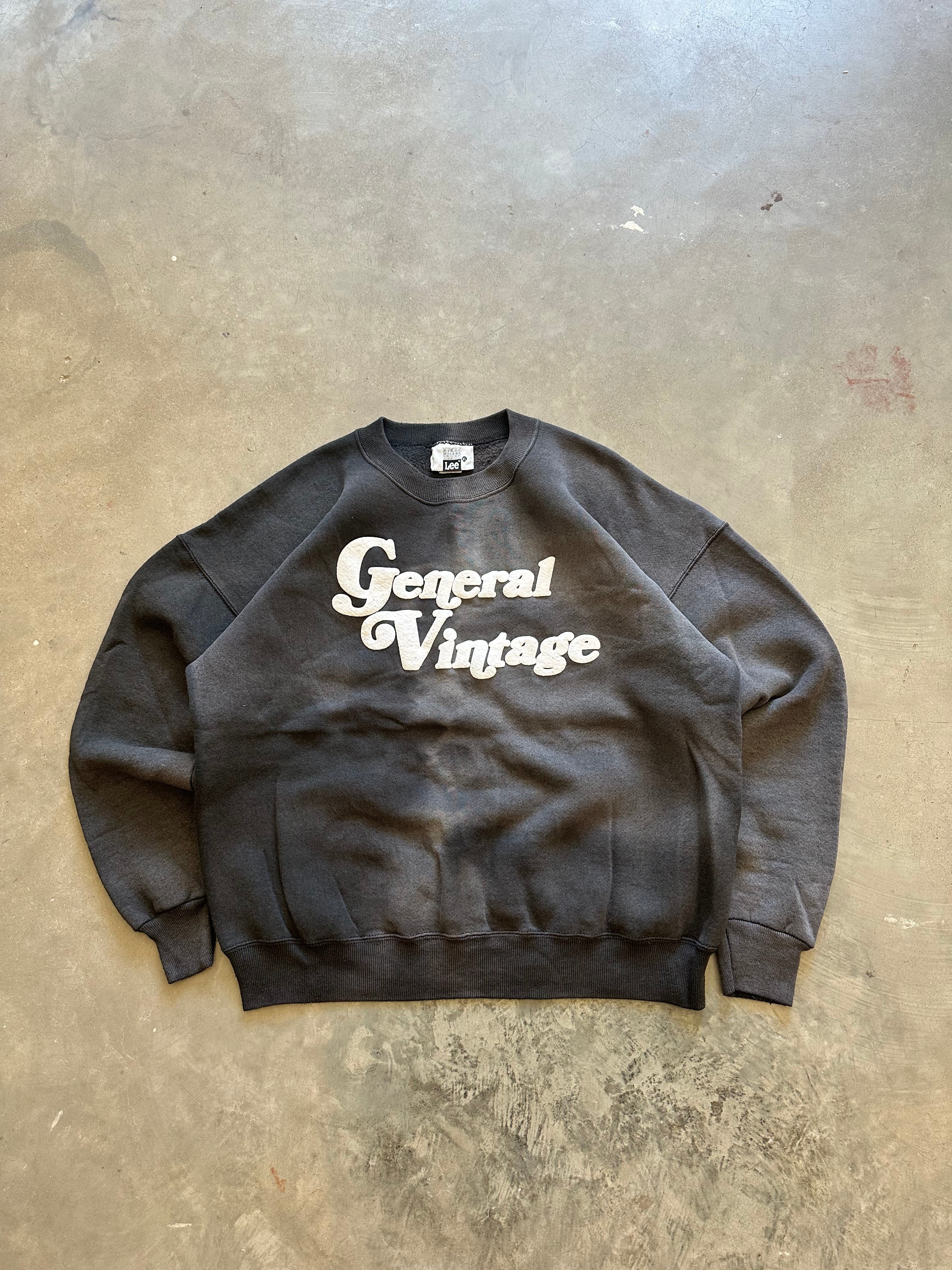 General Vintage Puff Print Crewneck (XL)
