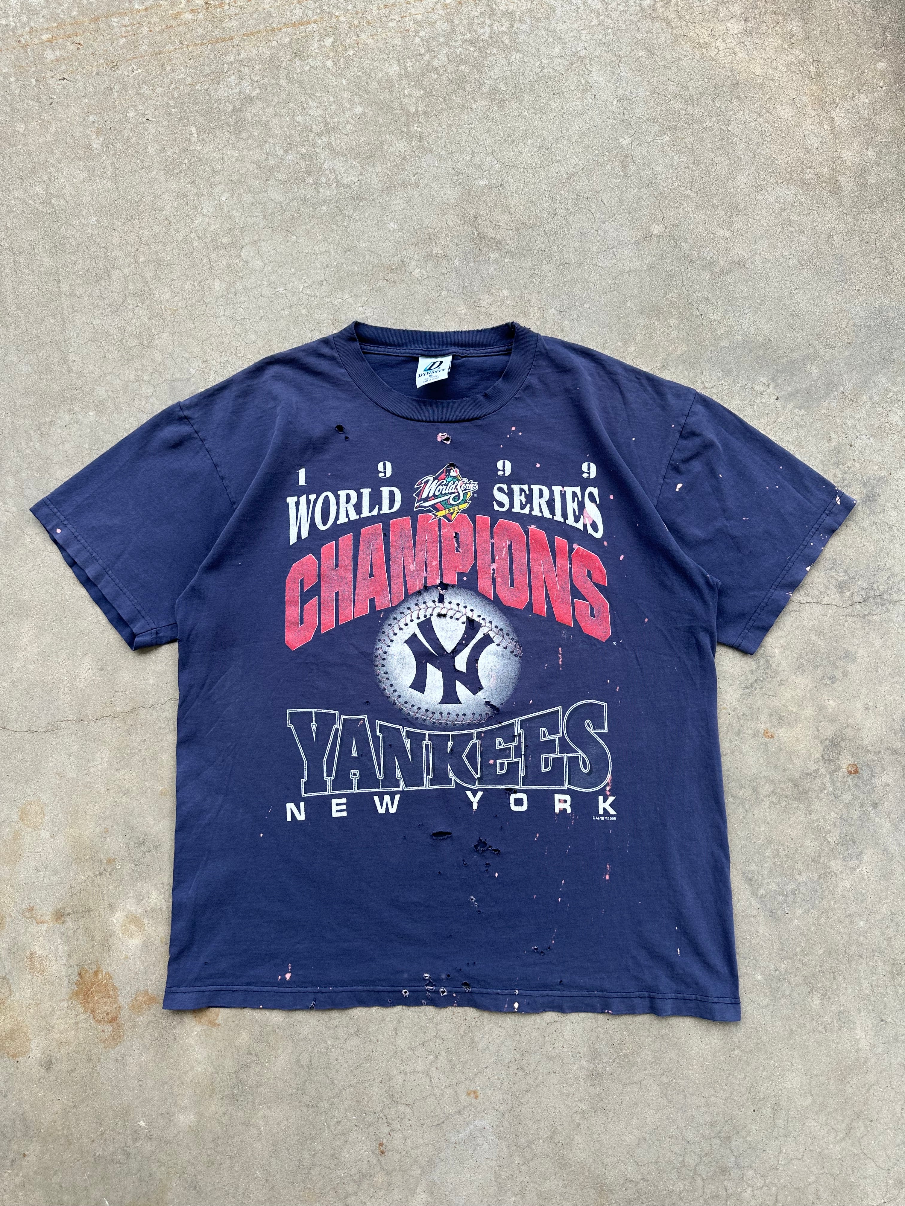 1999 Thrashed World Series Champions New York Yankees T-Shirt (XL)
