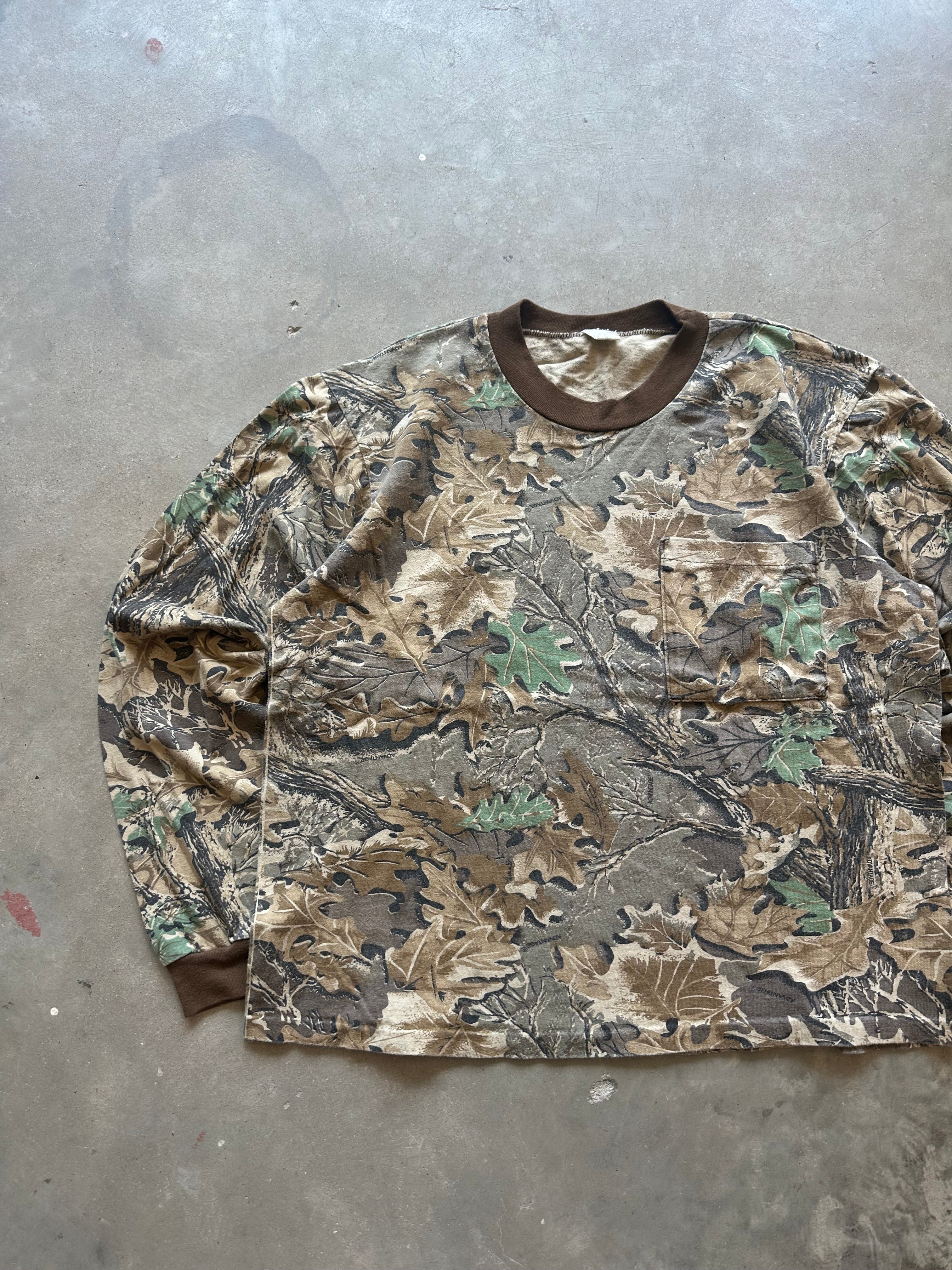 1990s Realtree Advantage Camo Longsleeve (M)