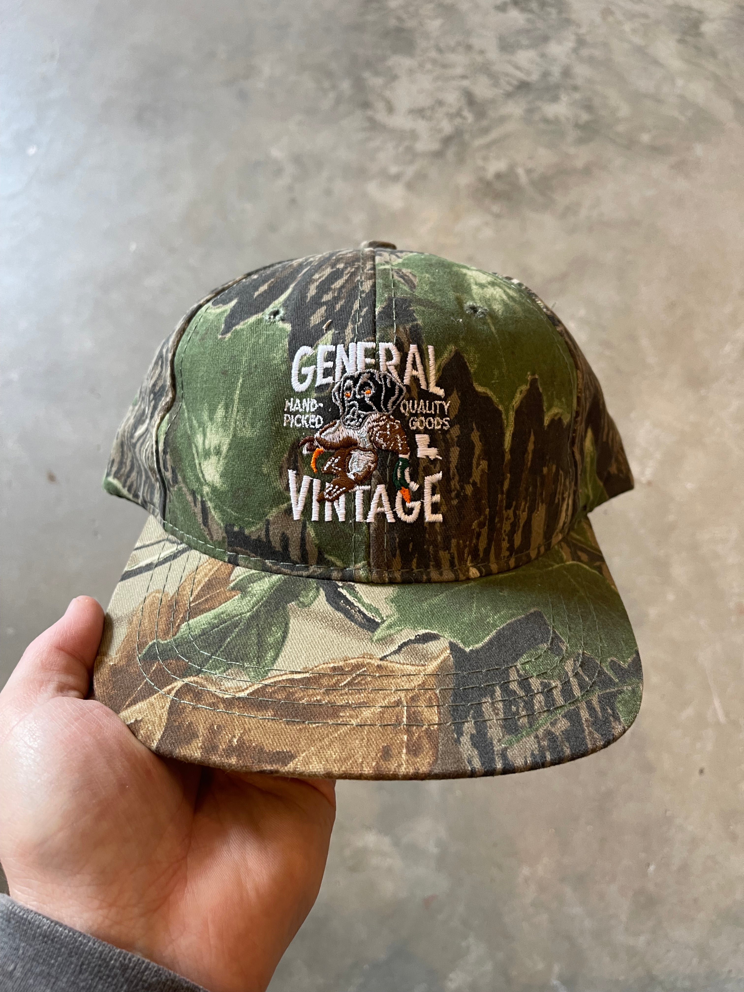 General Vintage Duck Dog Logo Camo Hat