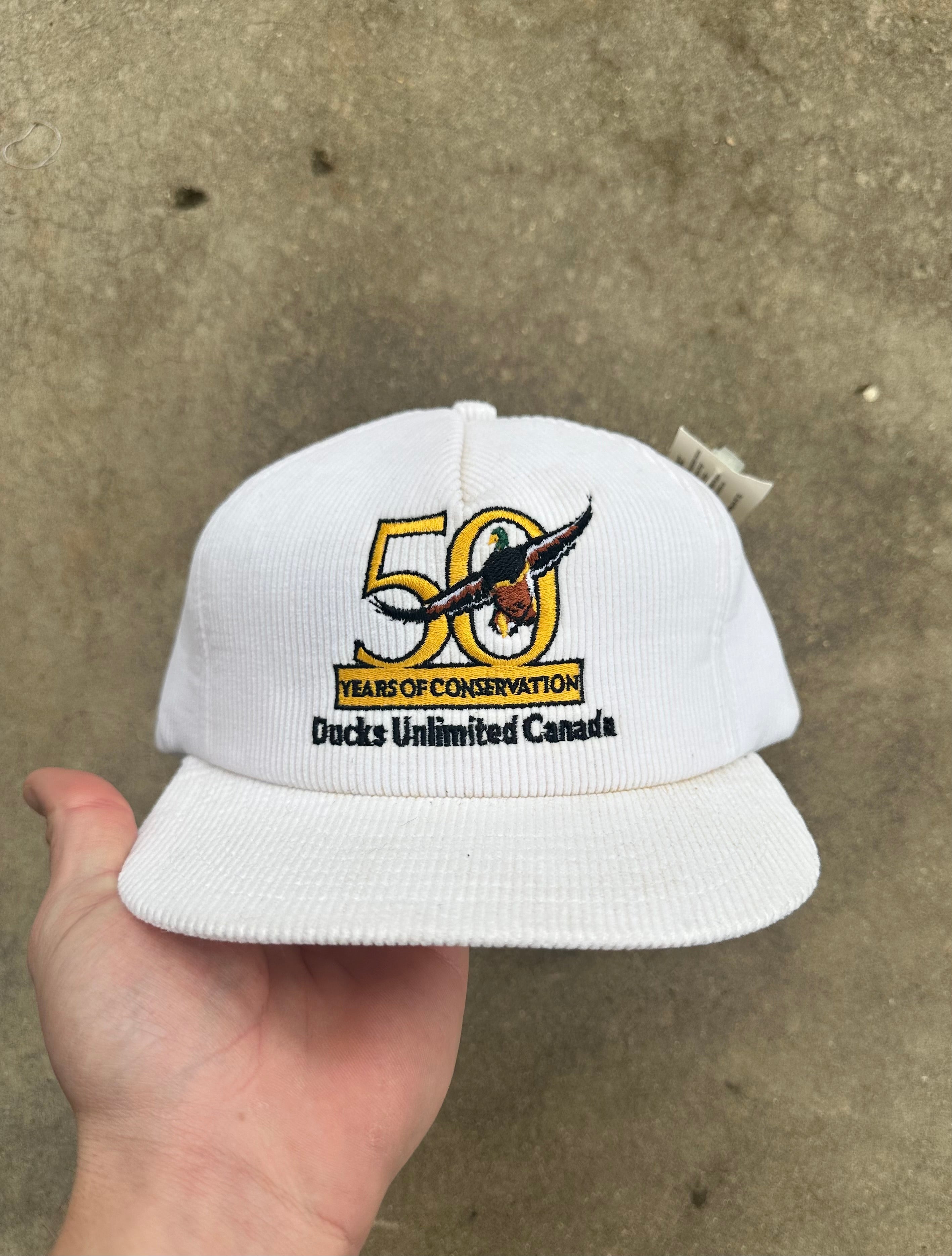 1990s Ducks Unlimited Canada Corduroy Snapback
