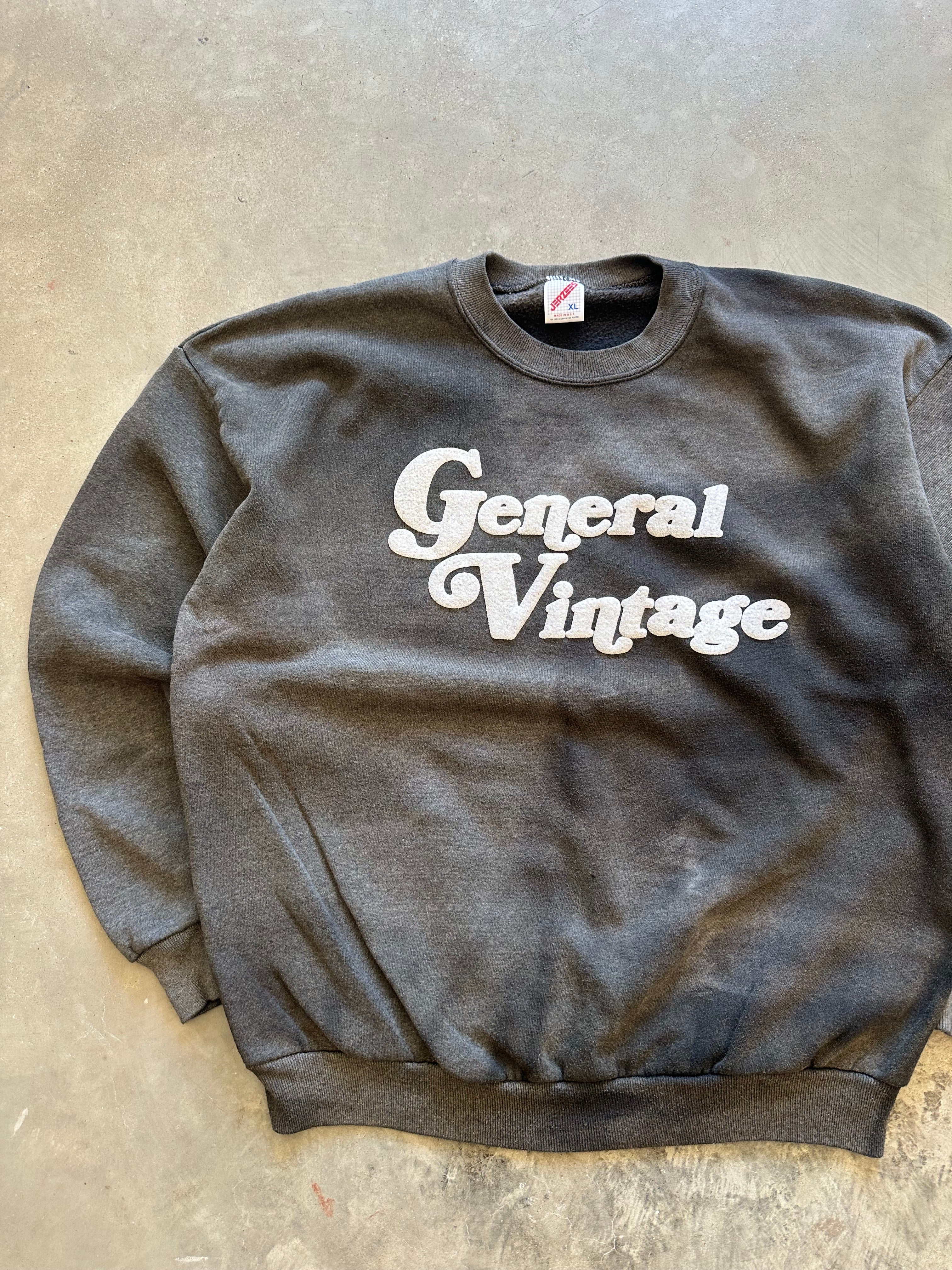 General Vintage Puff Print Crewneck (XL)