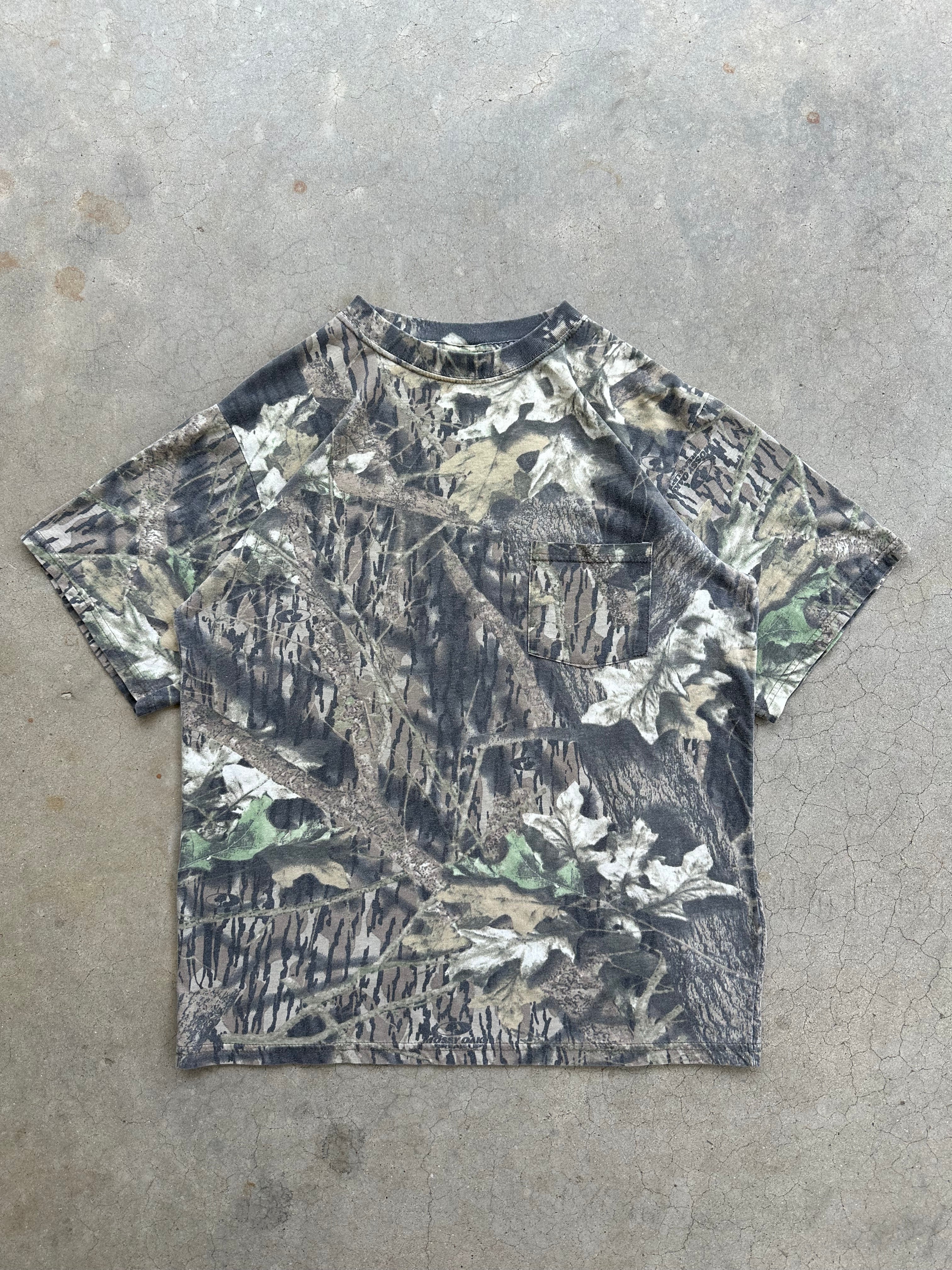 Vintage MossyOak Breakup Camo T-Shirt (L/XL)