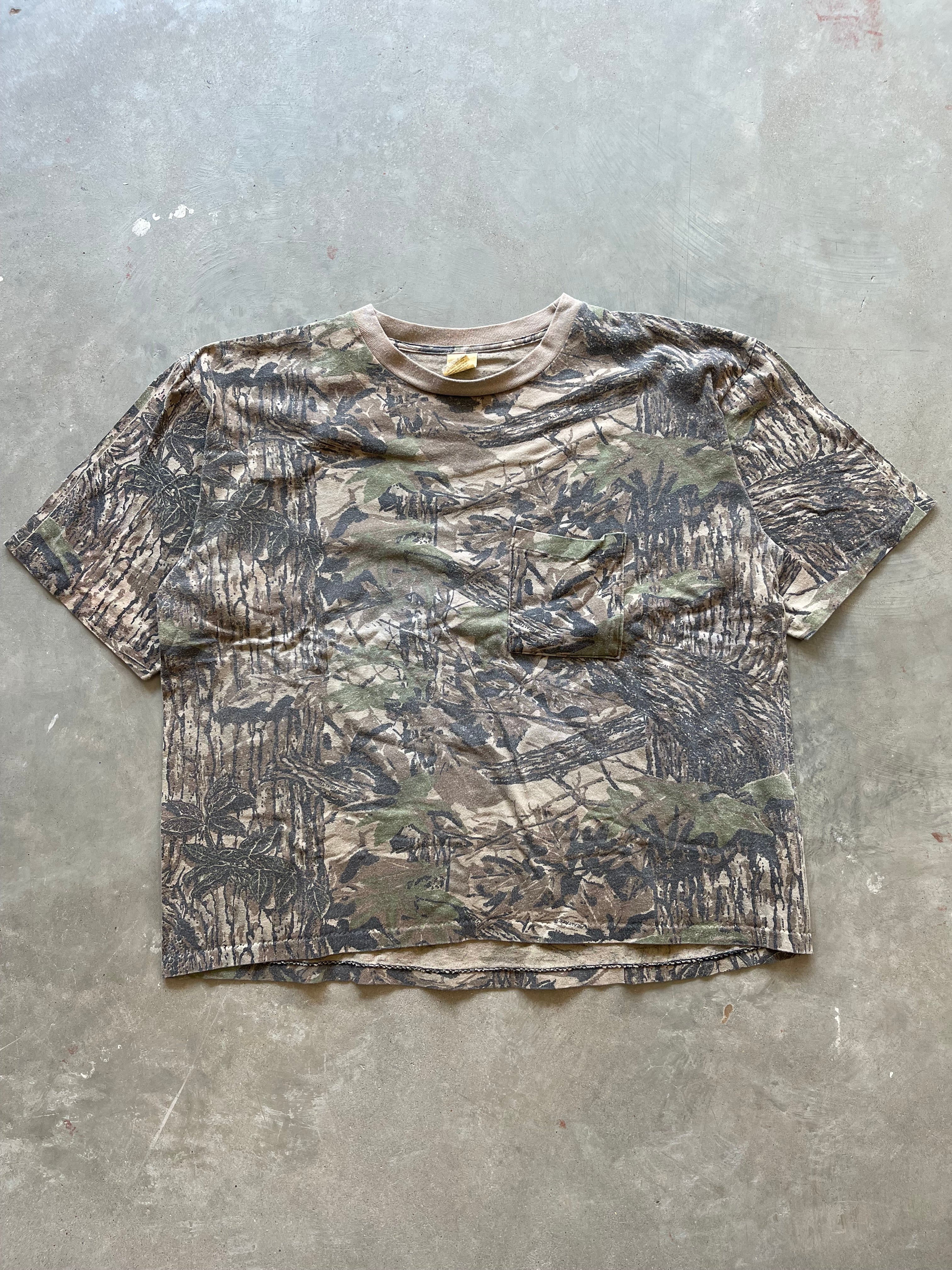 Vintage Duxbak Realtree Camo T-Shirt (2XL)