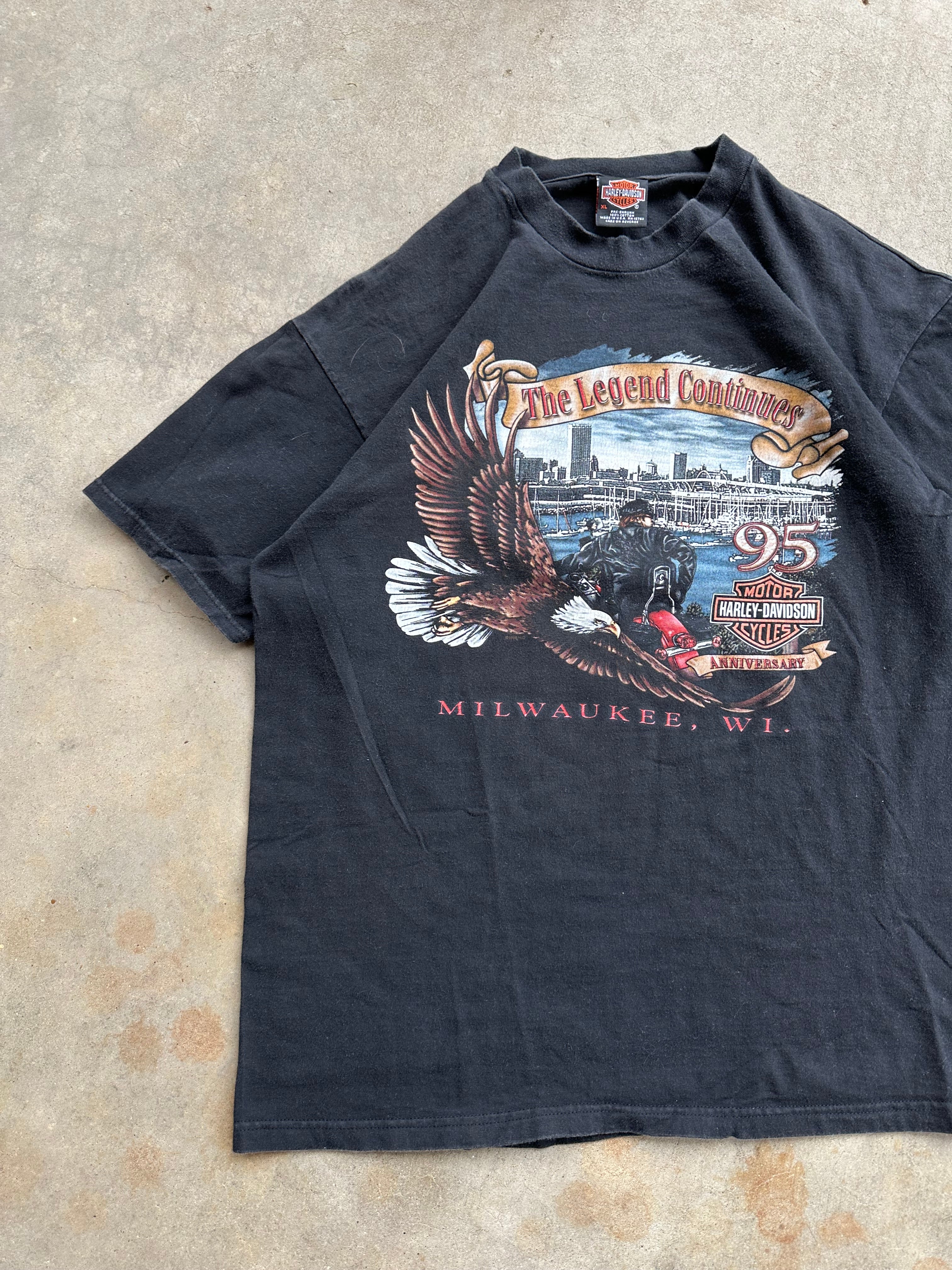 1990s Harley Davidson Milwaukee T-Shirt (XL)