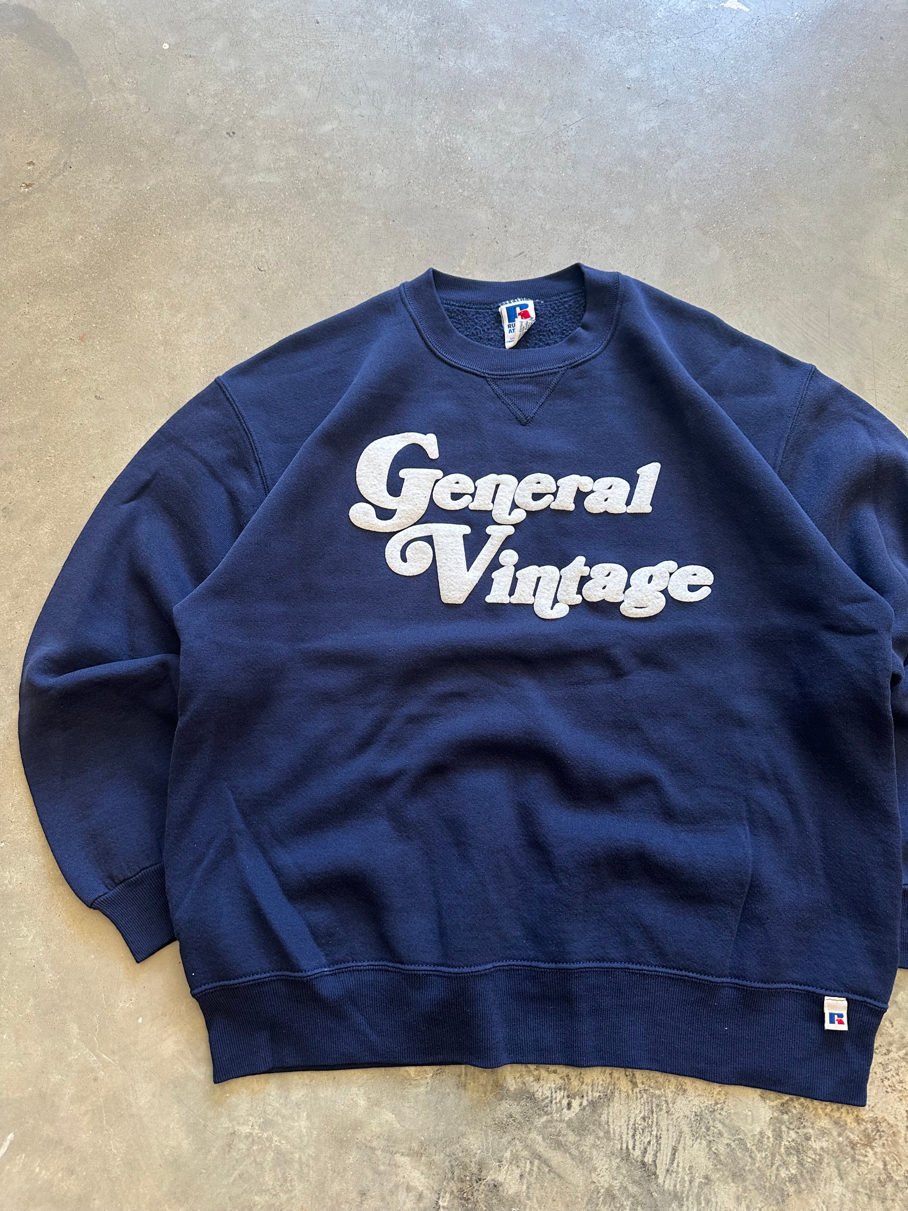 General Vintage Puff Print Crewneck (L)