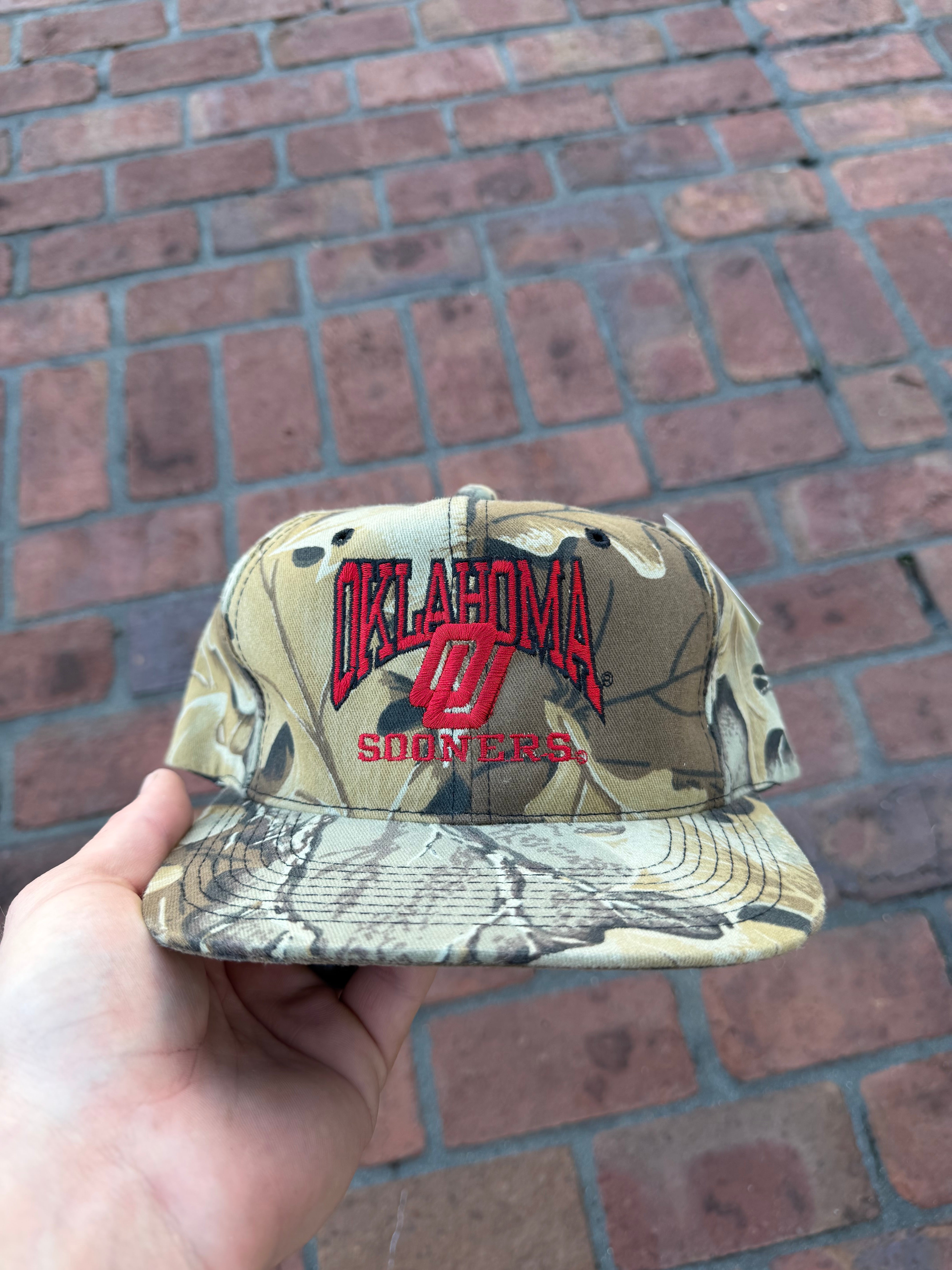 Vintage Oklahoma Sooners Realtree Camo Hat