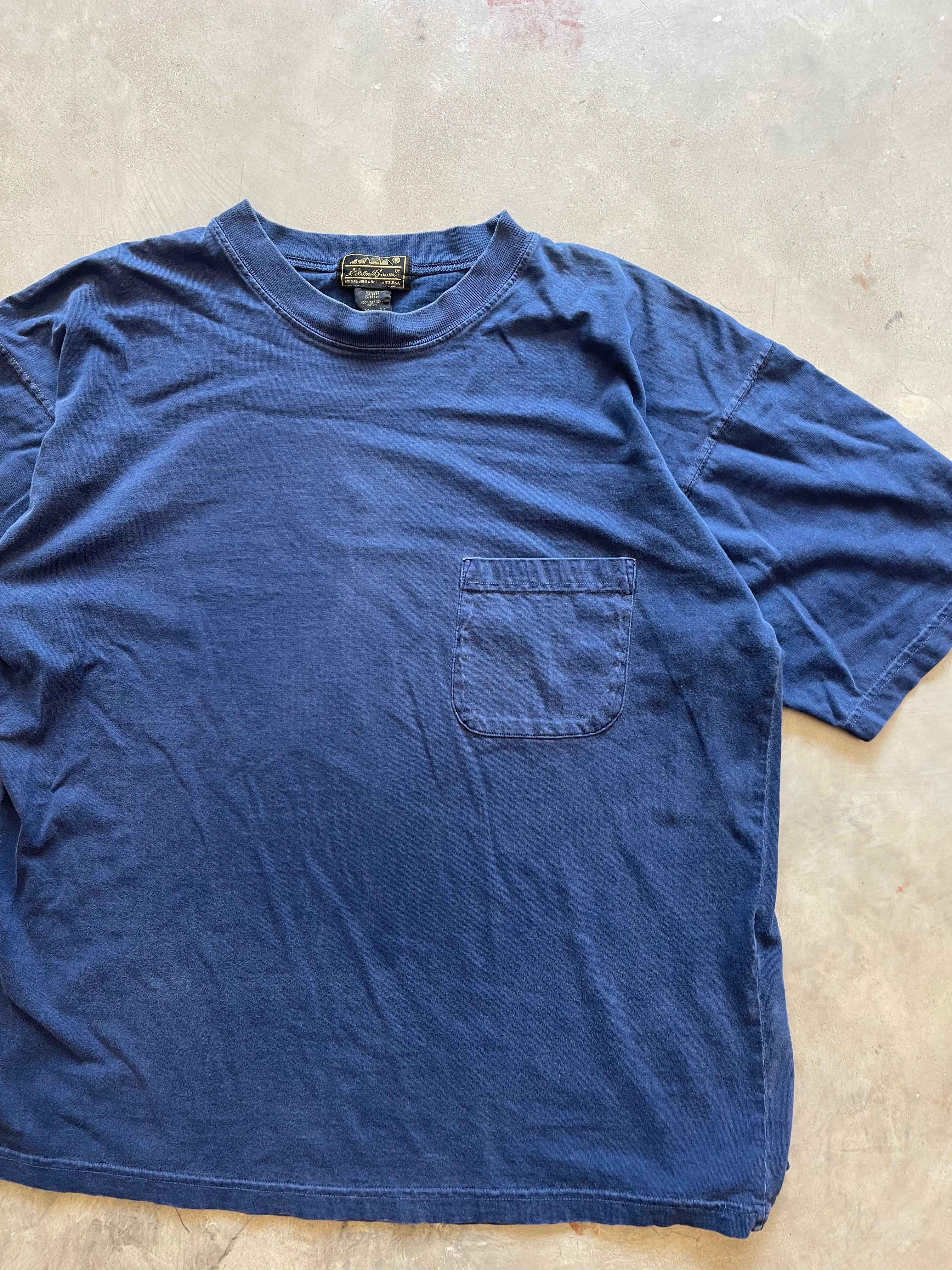 Vintage Eddie Bauer Pocket T-Shirt (XL)