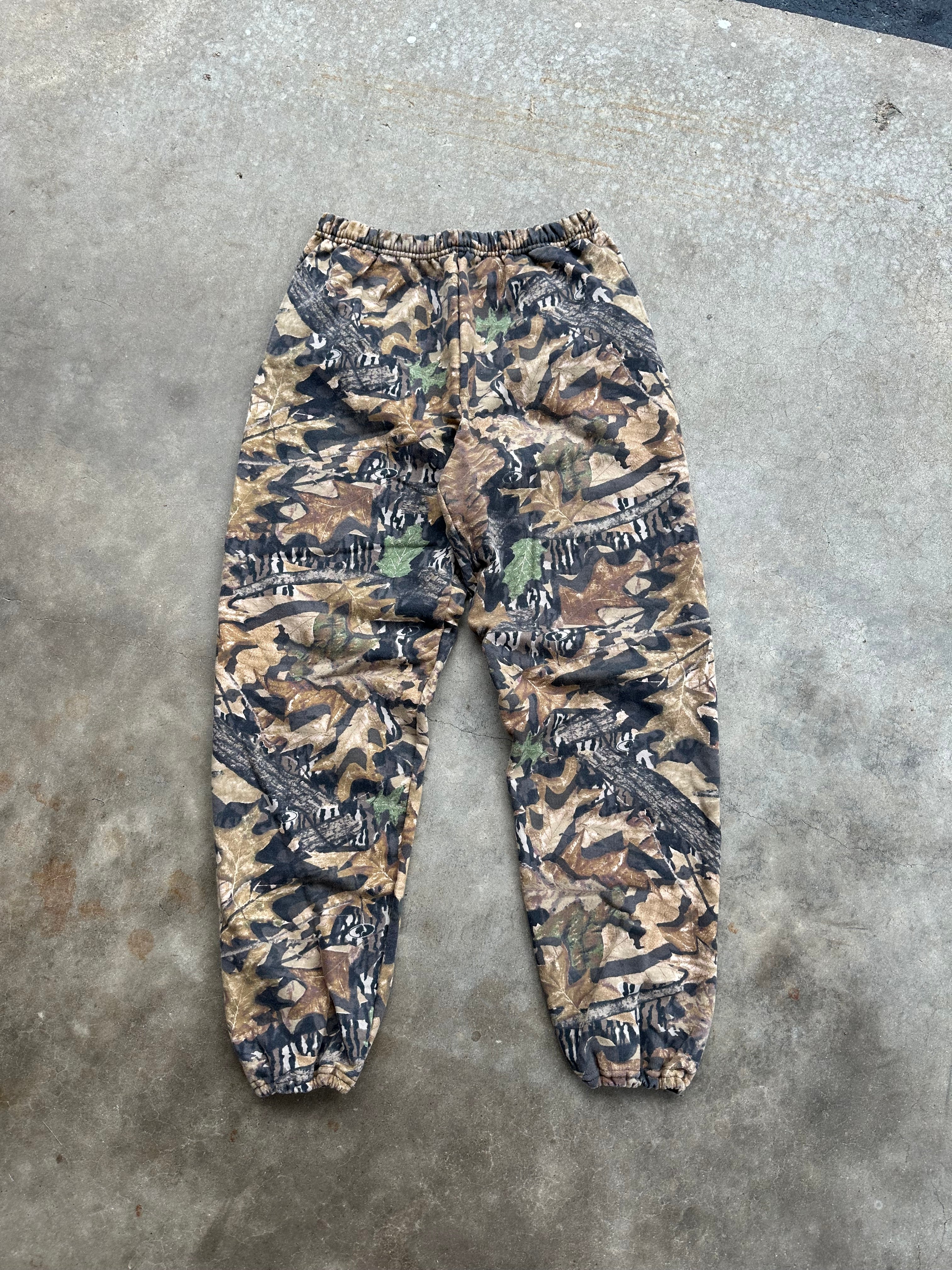 1990s Jerzees Forrest Floor Camo Sweatpants (L)