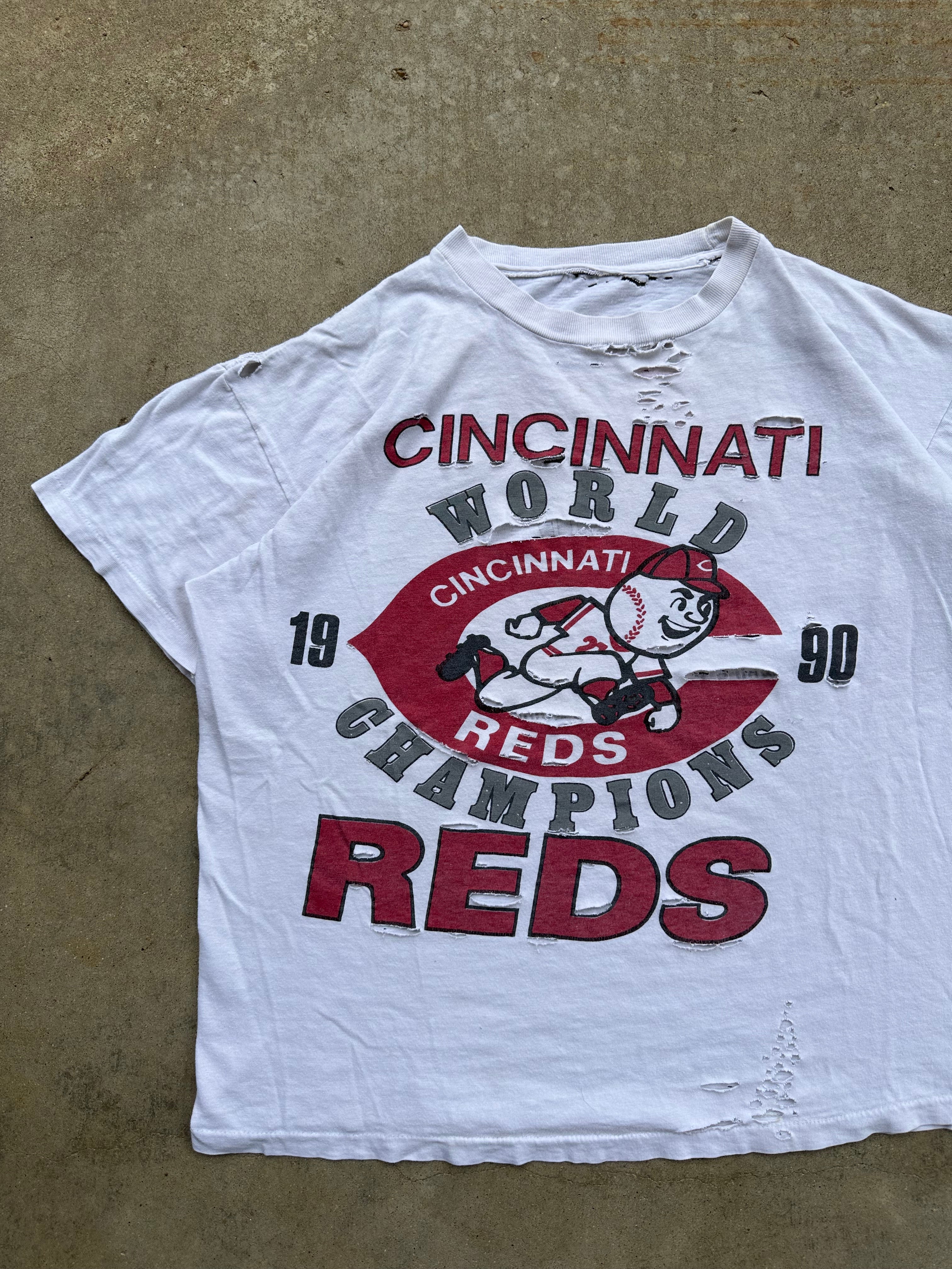1990s Thrashed Cincinnati Reds T-Shirt (M)