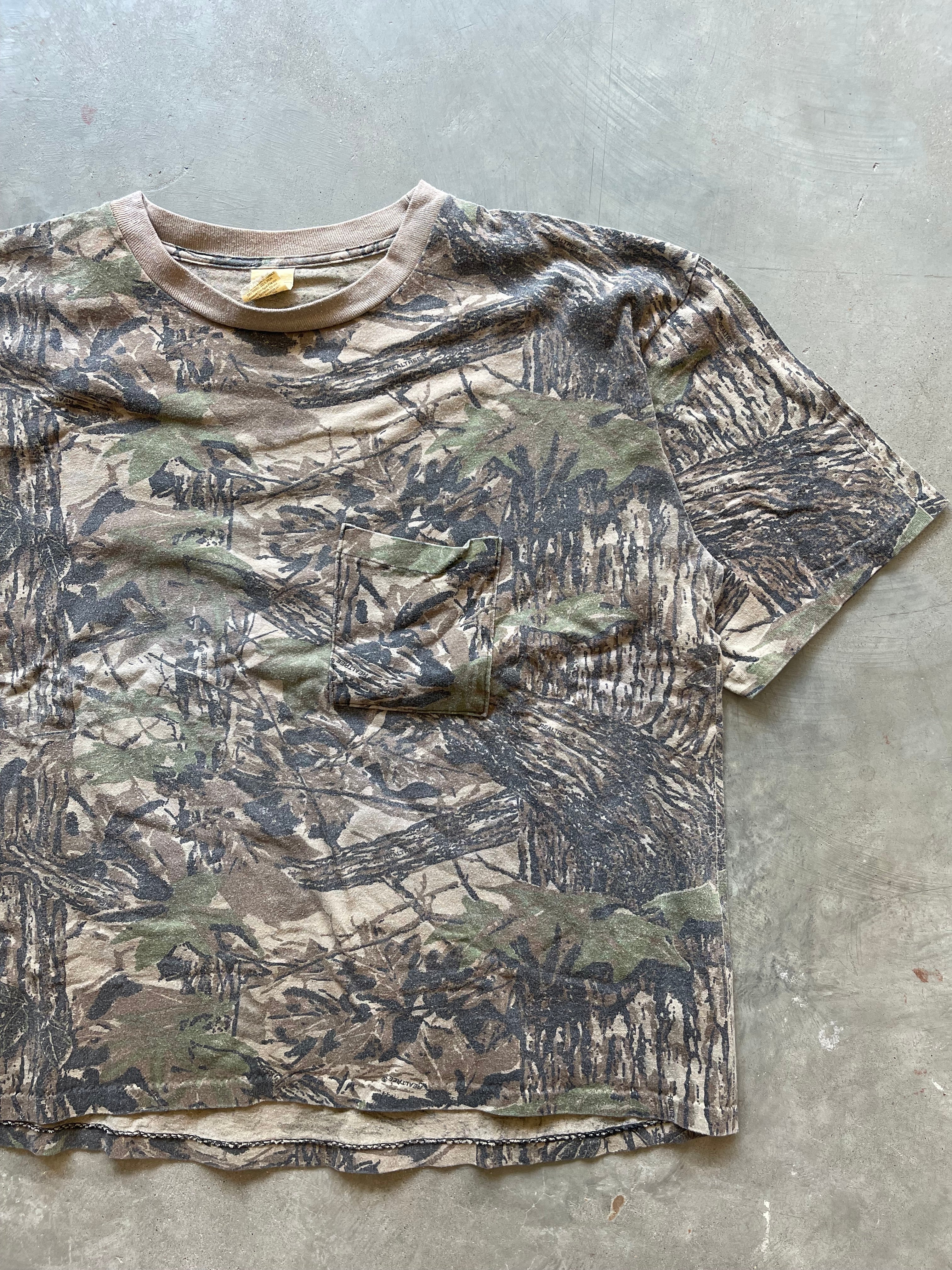 Vintage Duxbak Realtree Camo T-Shirt (2XL)
