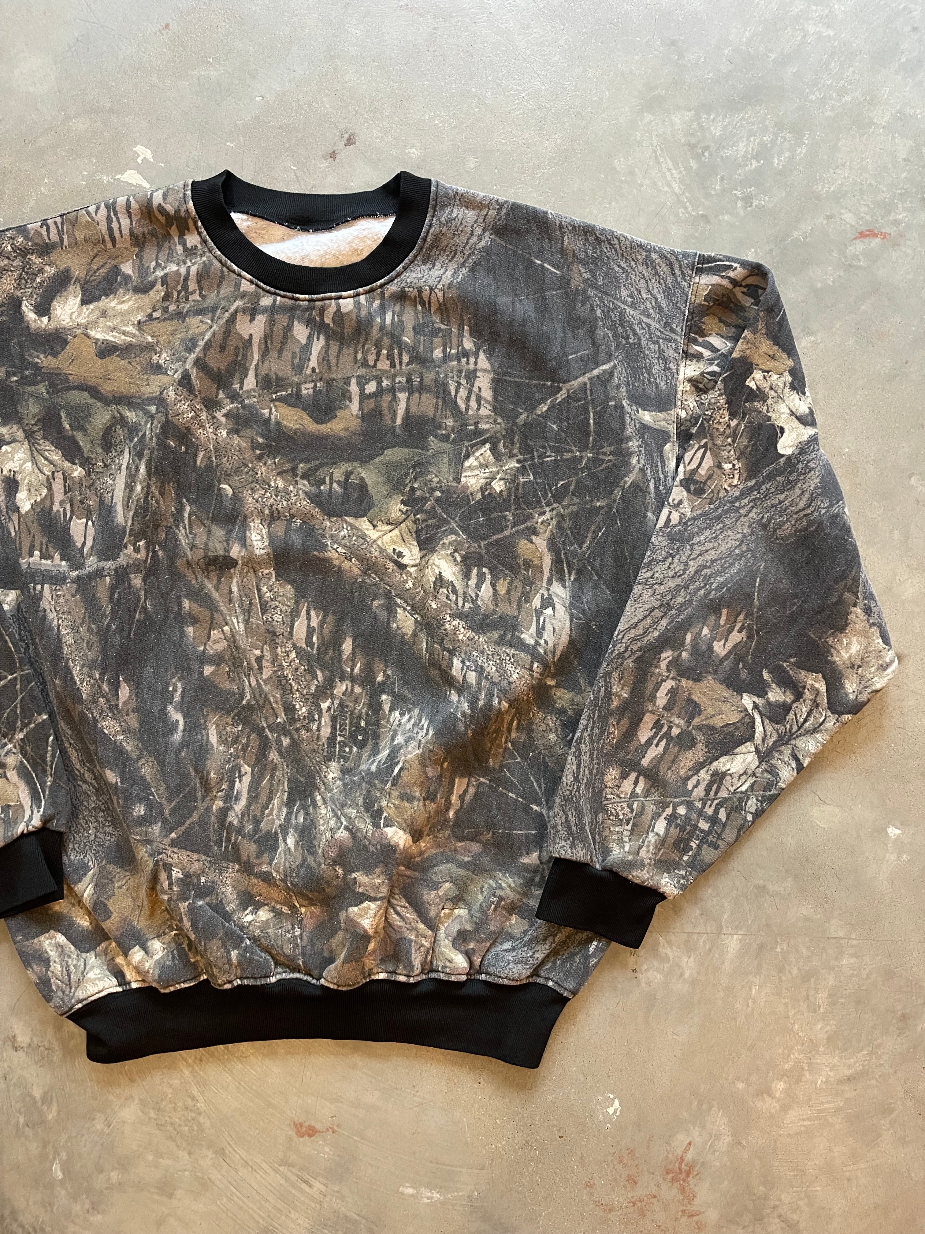 Vintage Mossy Oak Camo Cotton Crewneck (XL)