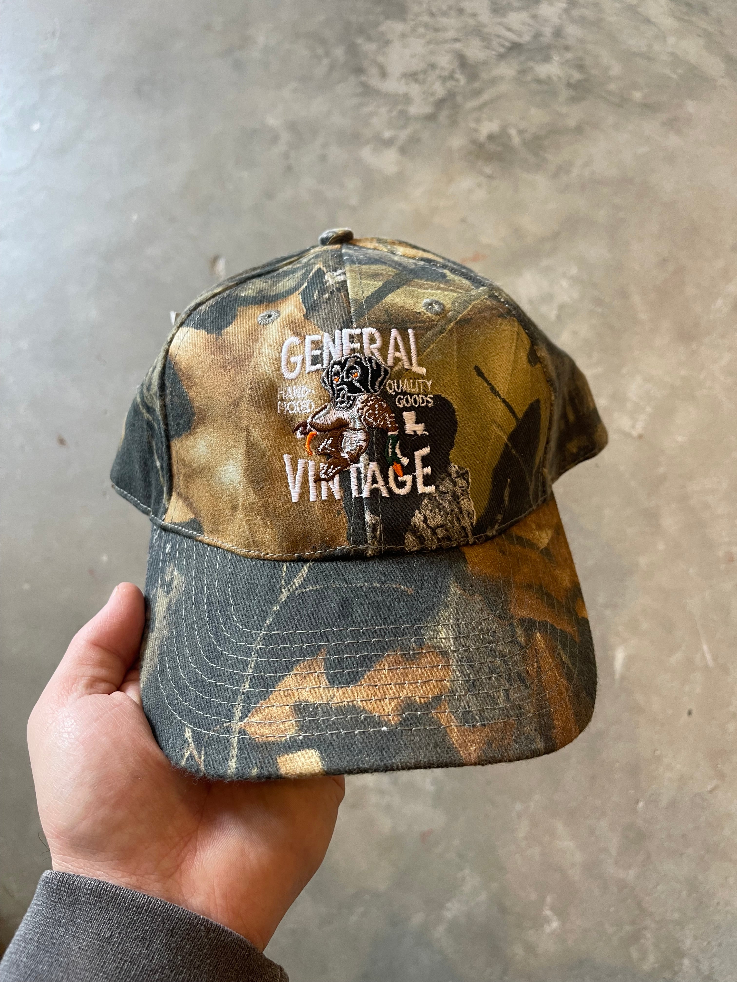 General Vintage Duck Dog Logo Camo Hat