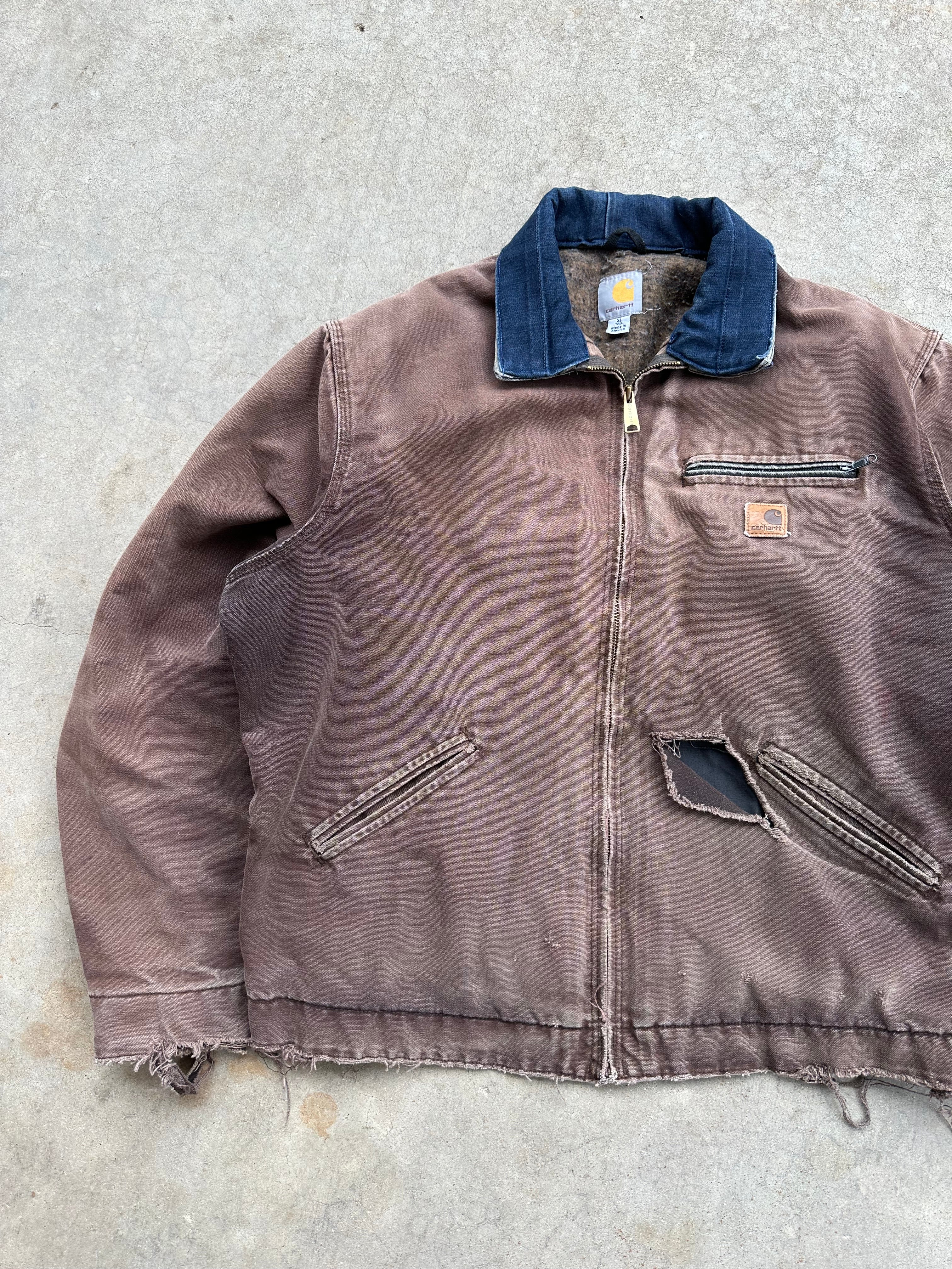 Vintage Distressed/Faded Carhartt Detroit Jacket (XL)