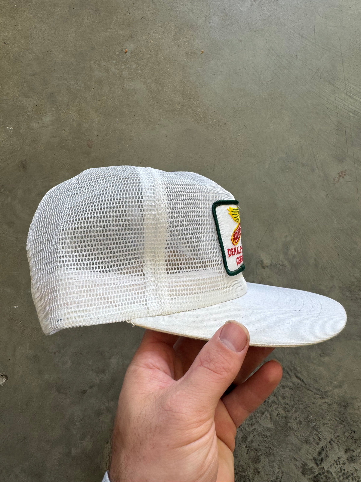 Vintage Dekalb Pfizer All Mesh Trucker