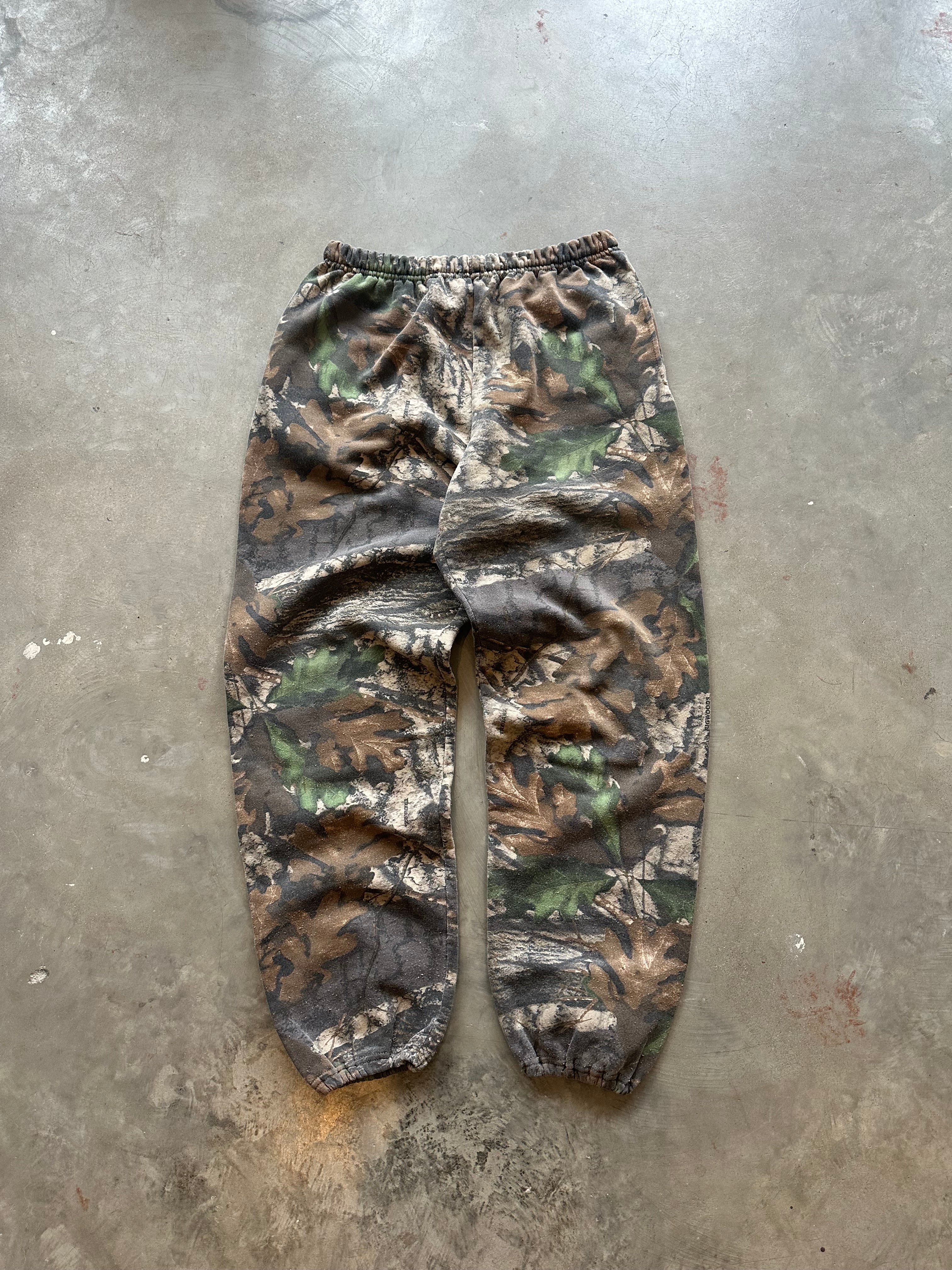 Vintage Big Woods Camo Sweatpants (XL)