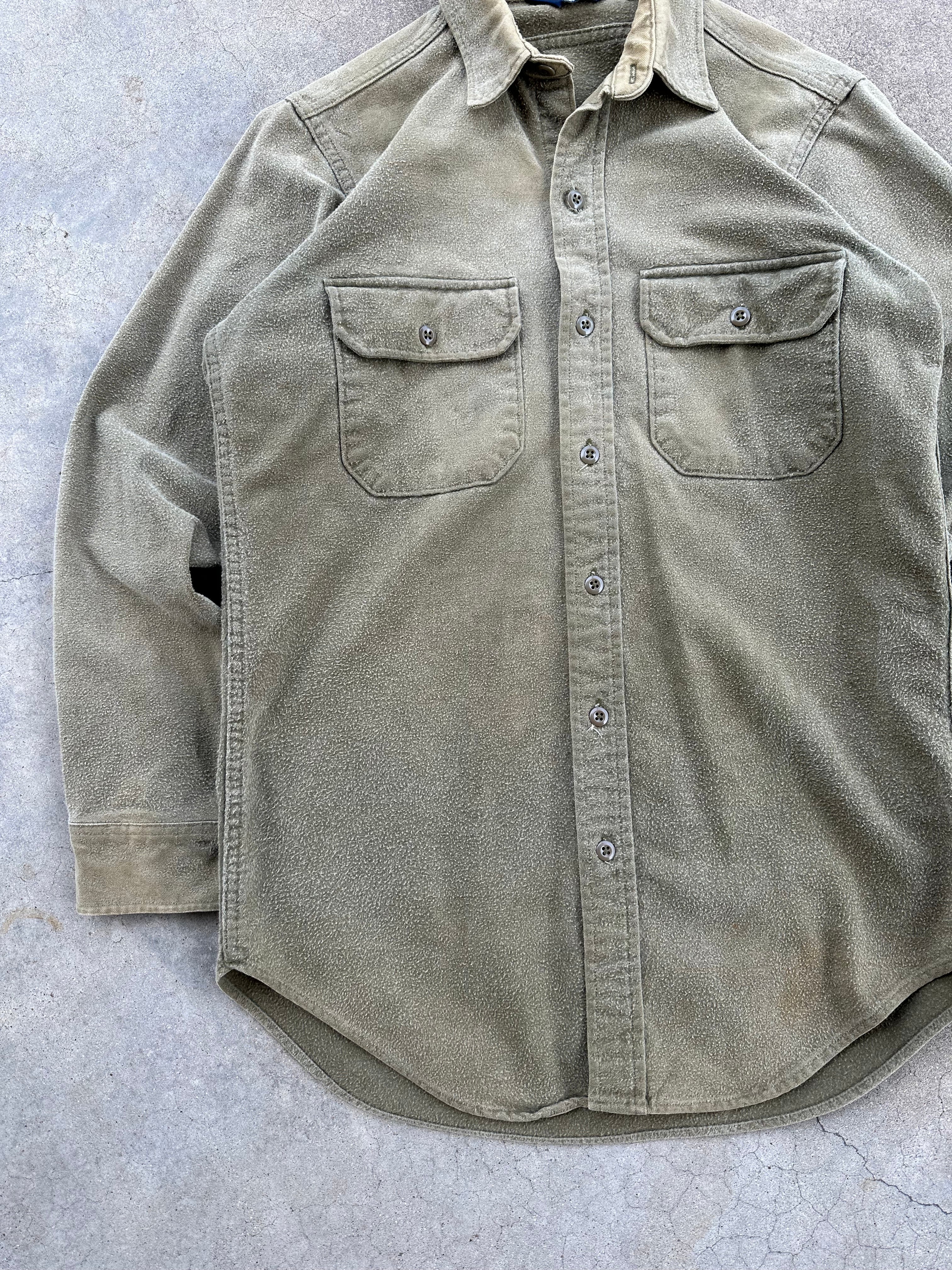 1990s Woolrich Chamois Button Up (M)