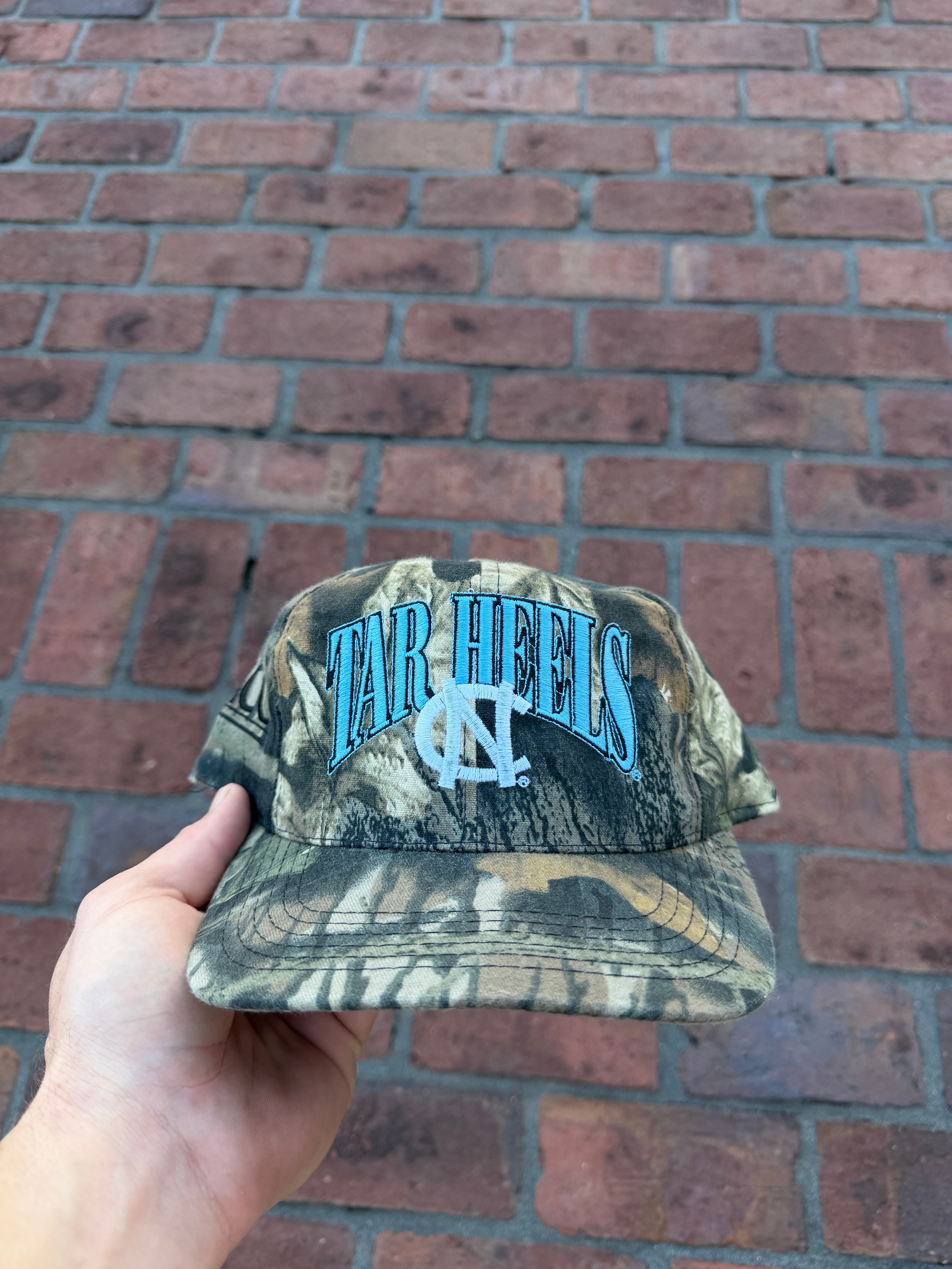 1990s UNC Tar Heels Mossy Oak Camo Hat