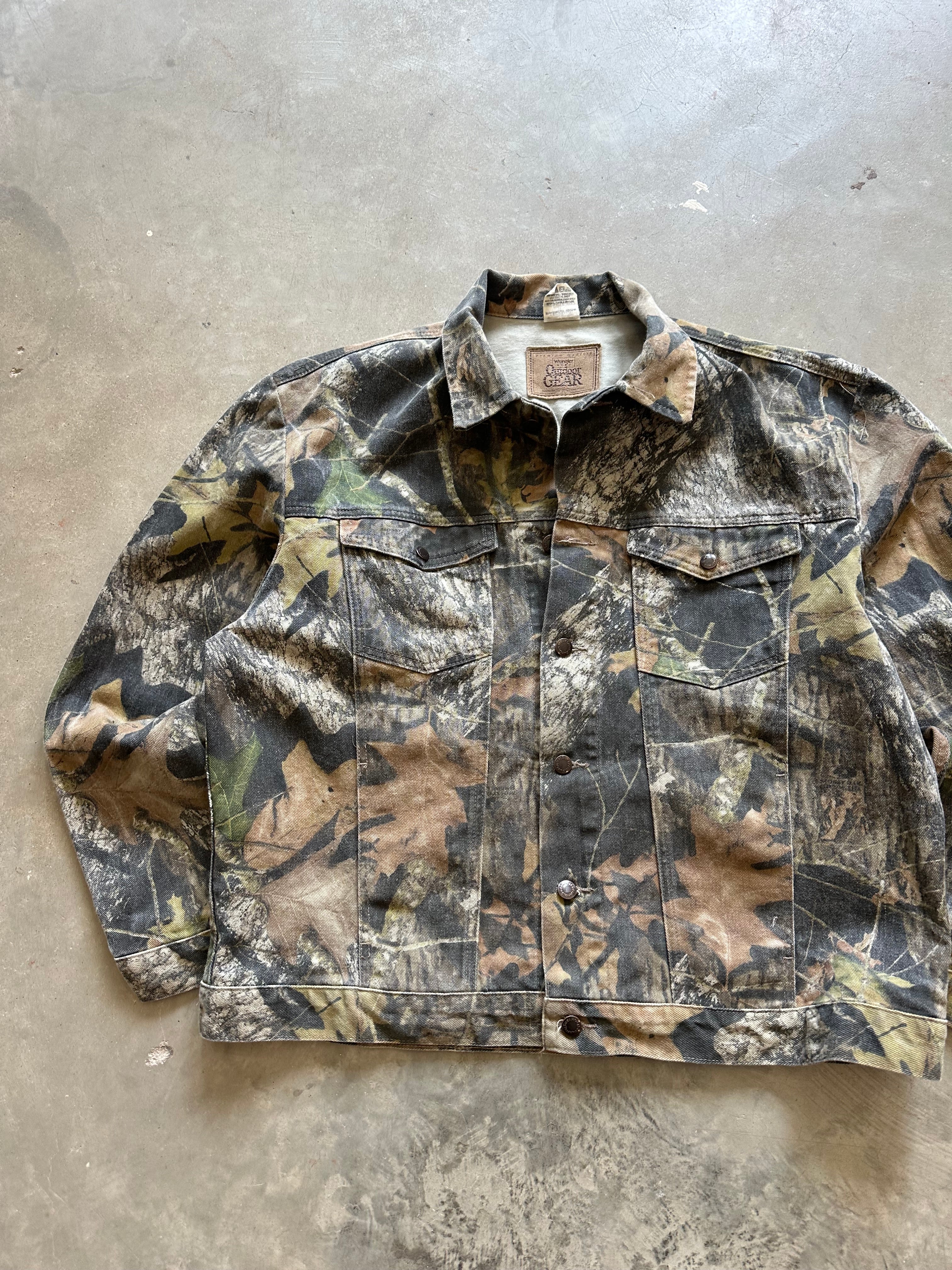 Y2K Wrangler Mossy Oak Camo Canvas Jacket (XL)