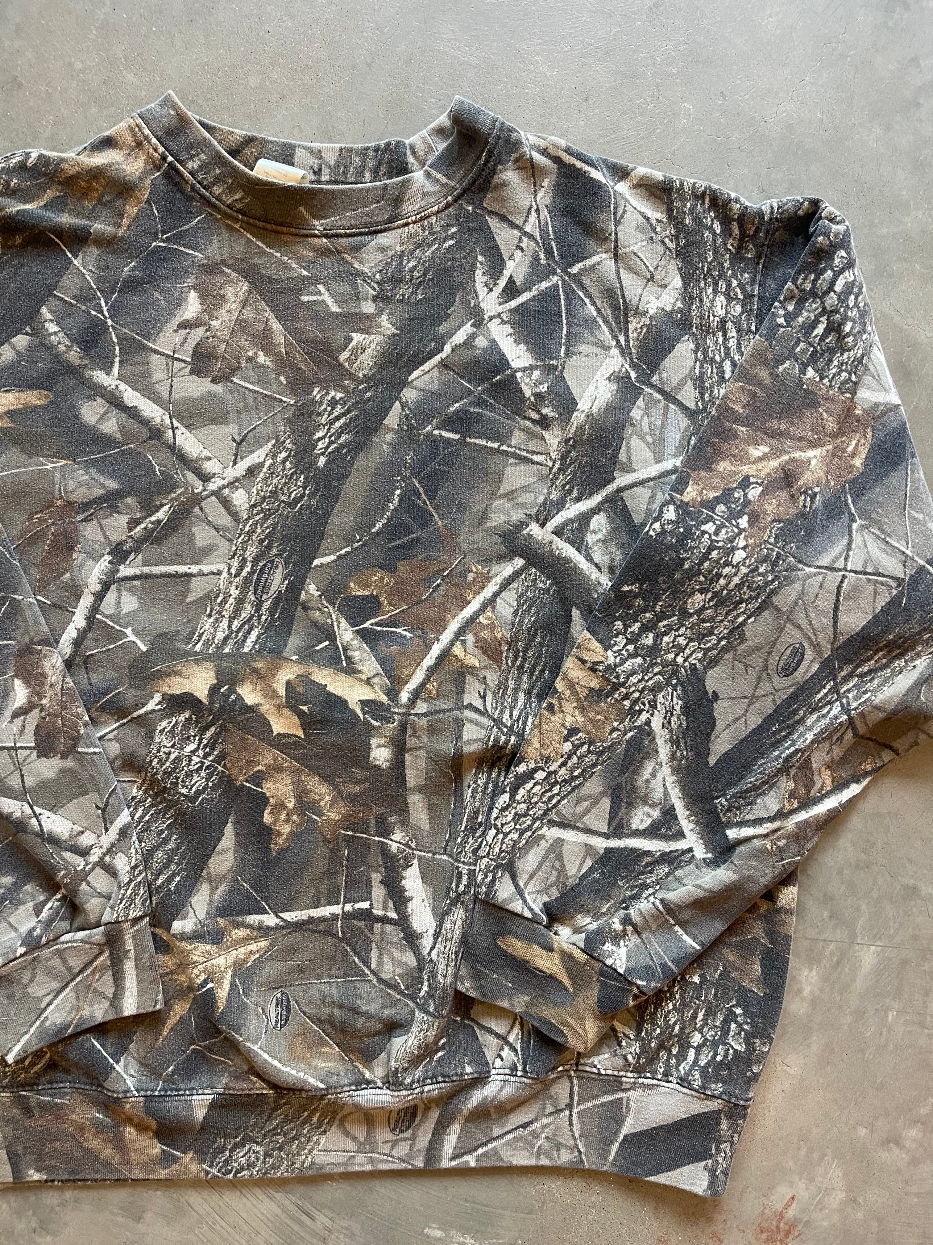 Vintage Realtree Camo Cotton Crewneck (L)