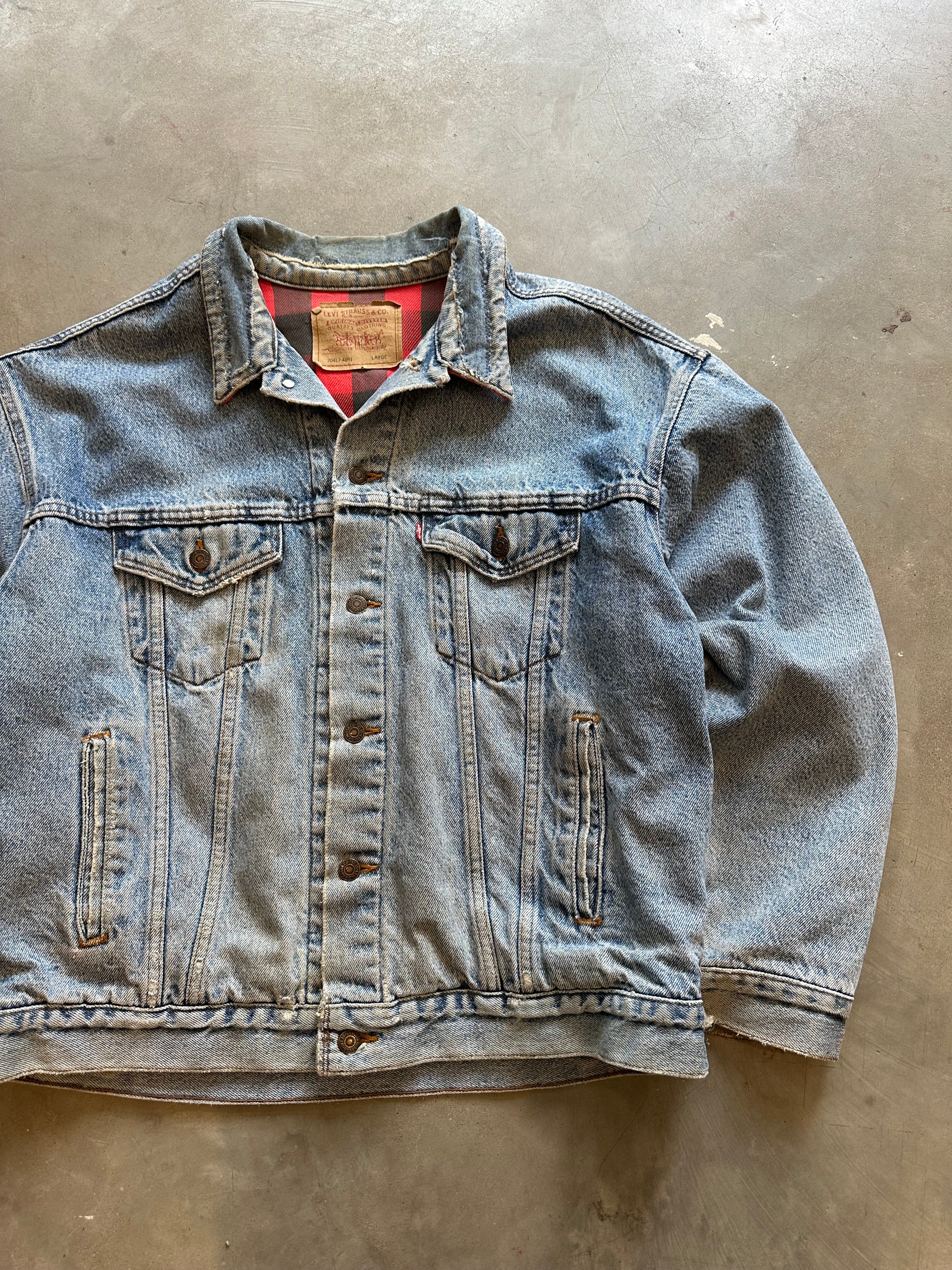 1990’s Distressed Levi’s Trucker Jacket (L)